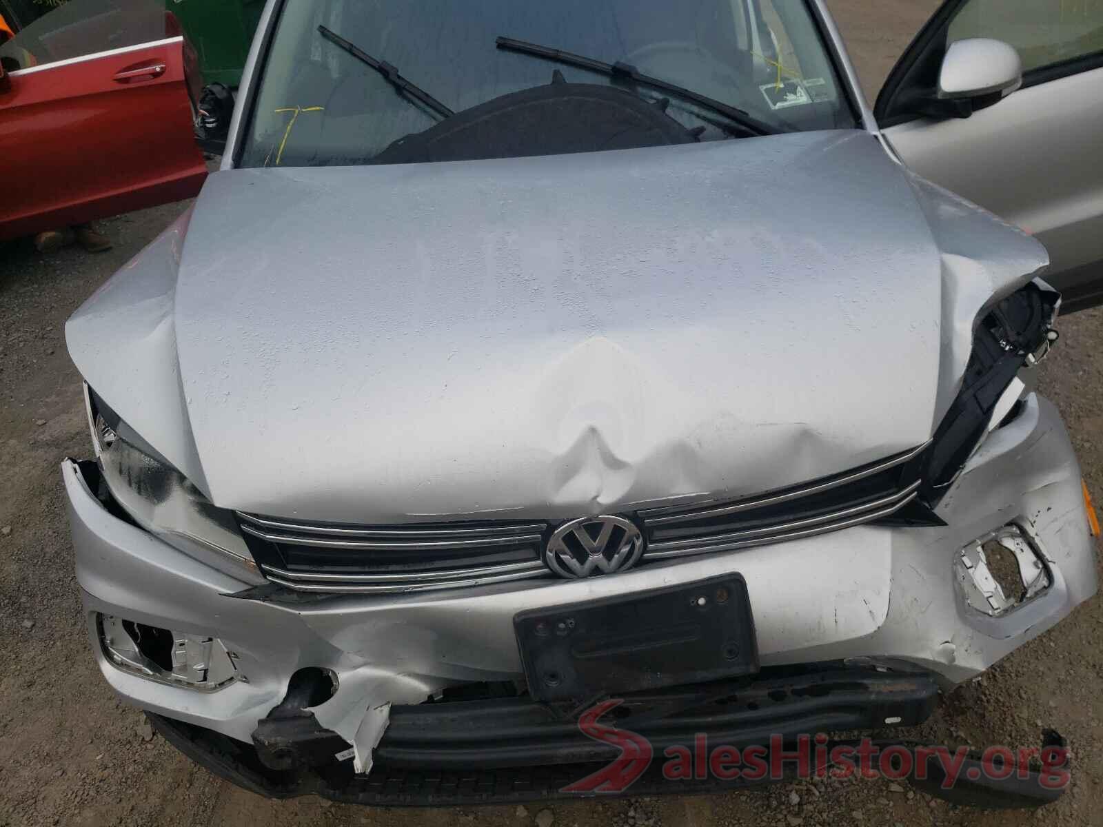 WVGBV7AX3HK006353 2017 VOLKSWAGEN TIGUAN