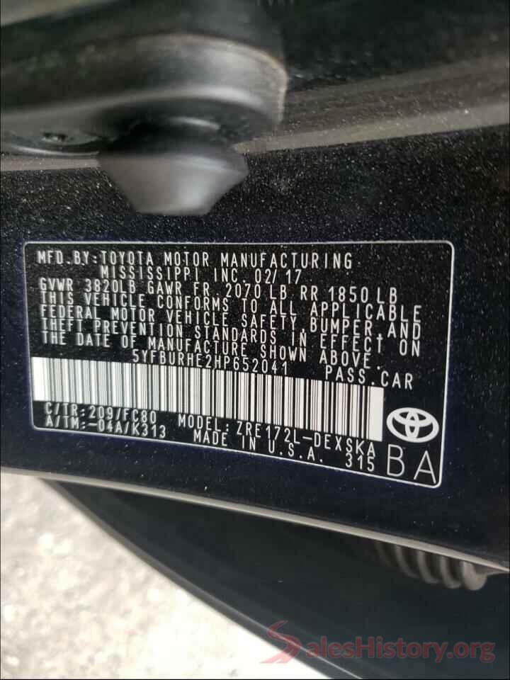 5YFBURHE2HP652041 2017 TOYOTA COROLLA