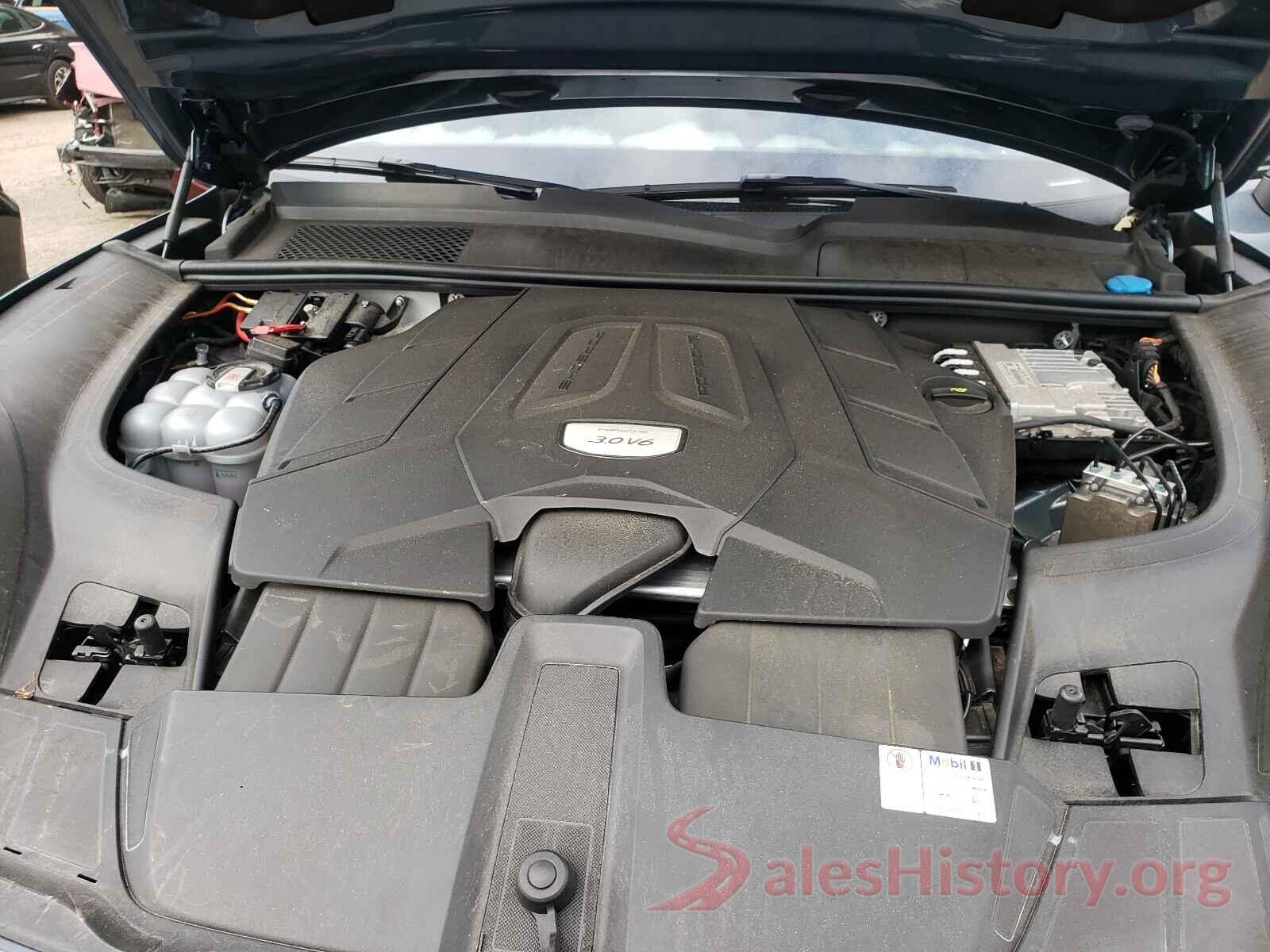 WP1AA2AY8KDA01697 2019 PORSCHE CAYENNE