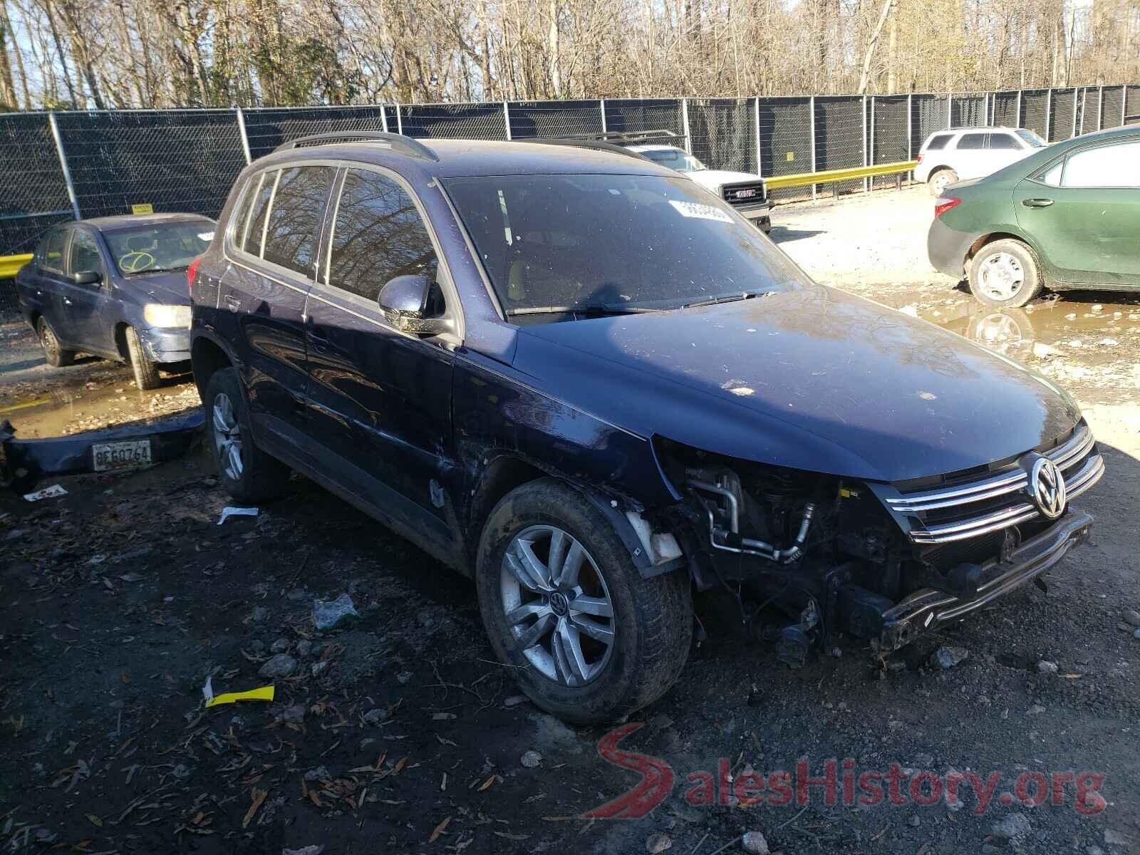 WVGAV7AX8GW612833 2016 VOLKSWAGEN TIGUAN