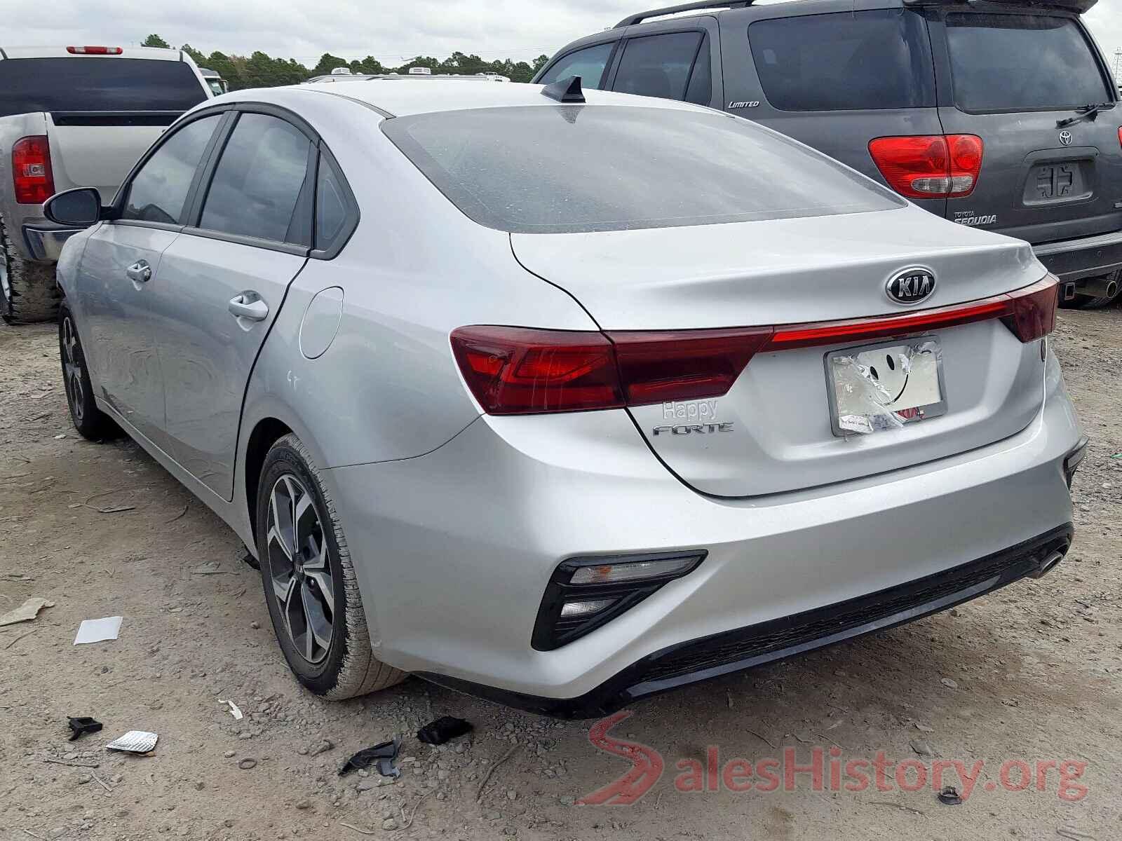 3KPF24AD7KE008992 2019 KIA FORTE