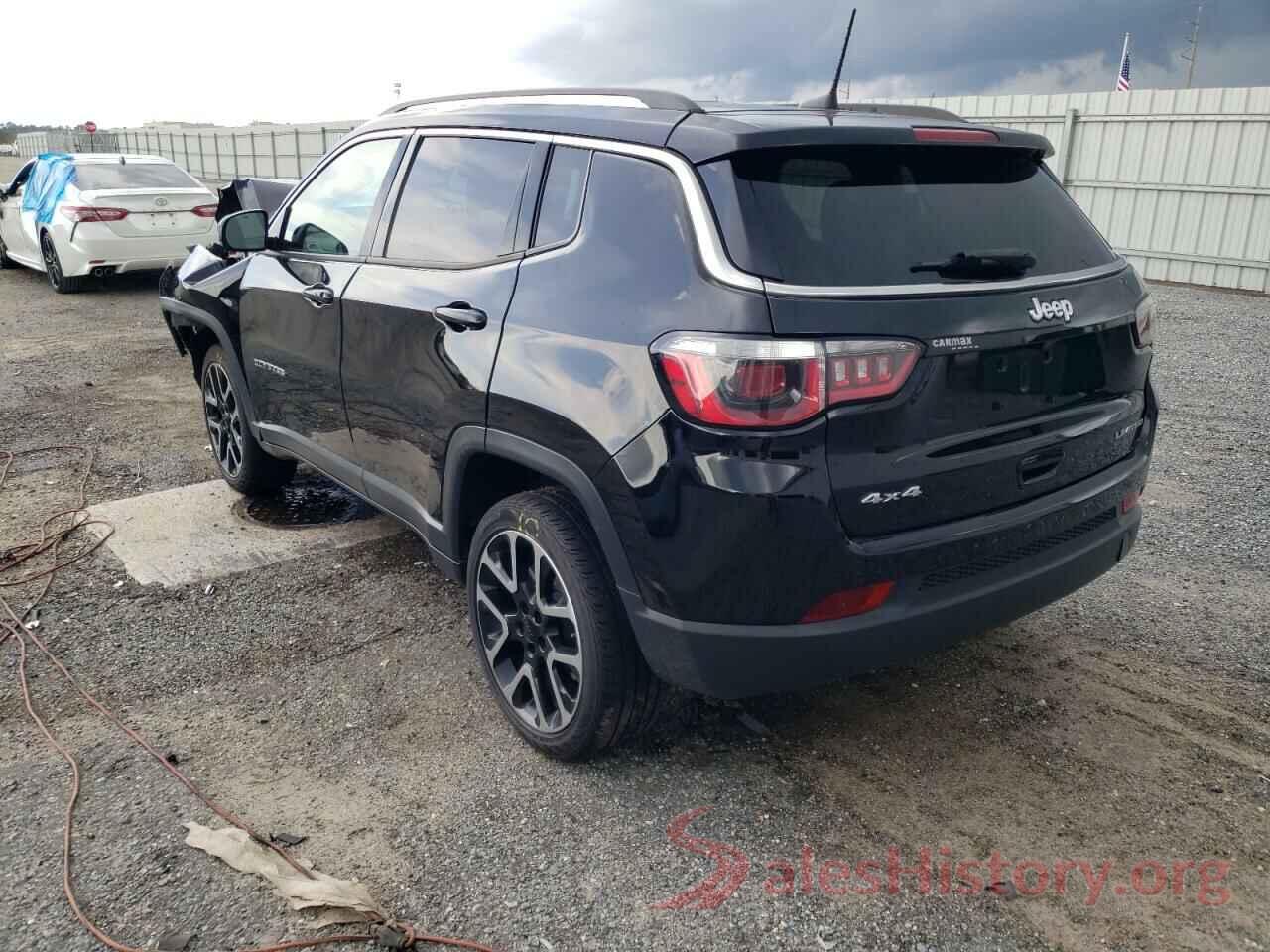 3C4NJDCB2JT239500 2018 JEEP COMPASS