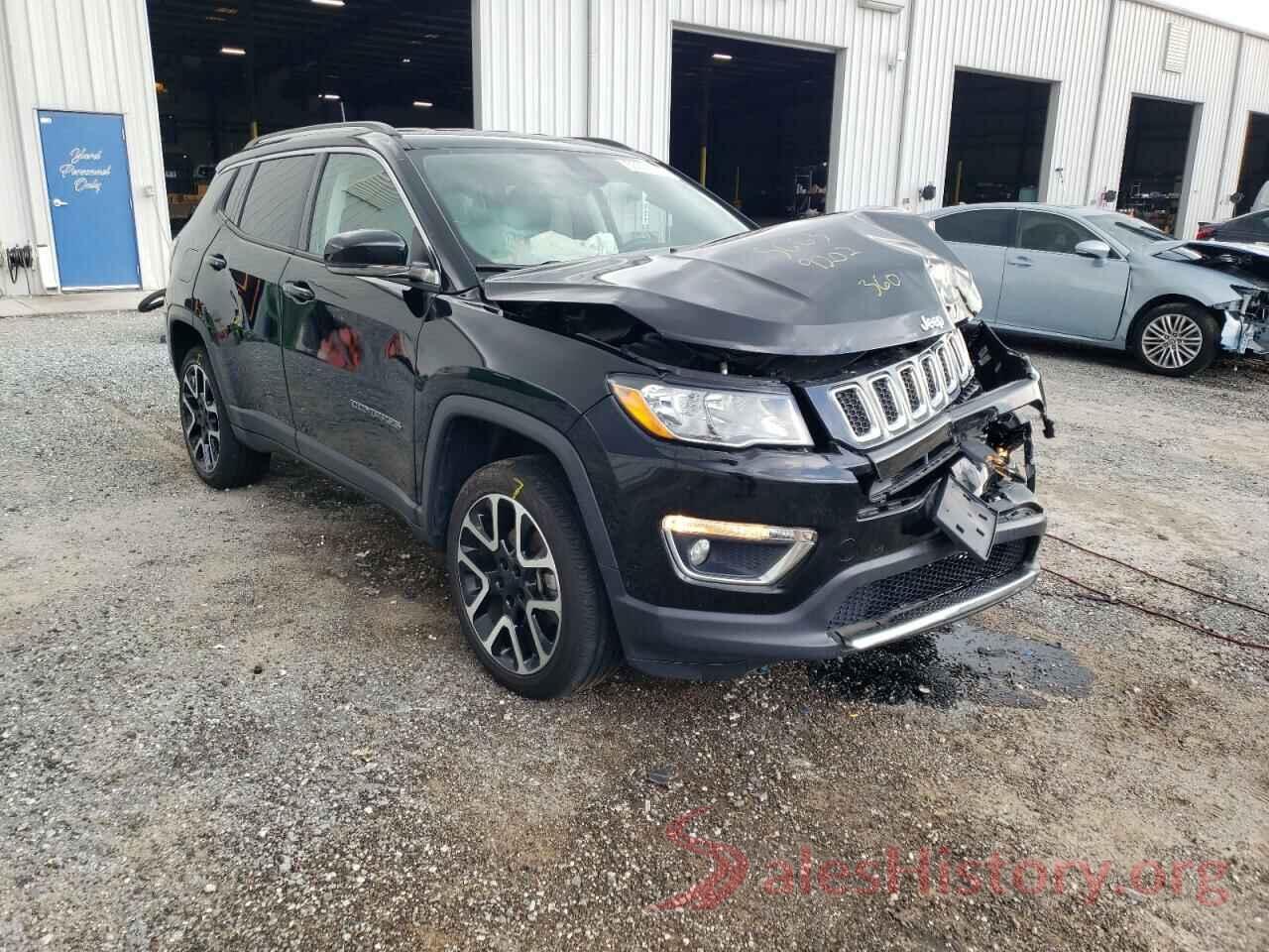 3C4NJDCB2JT239500 2018 JEEP COMPASS