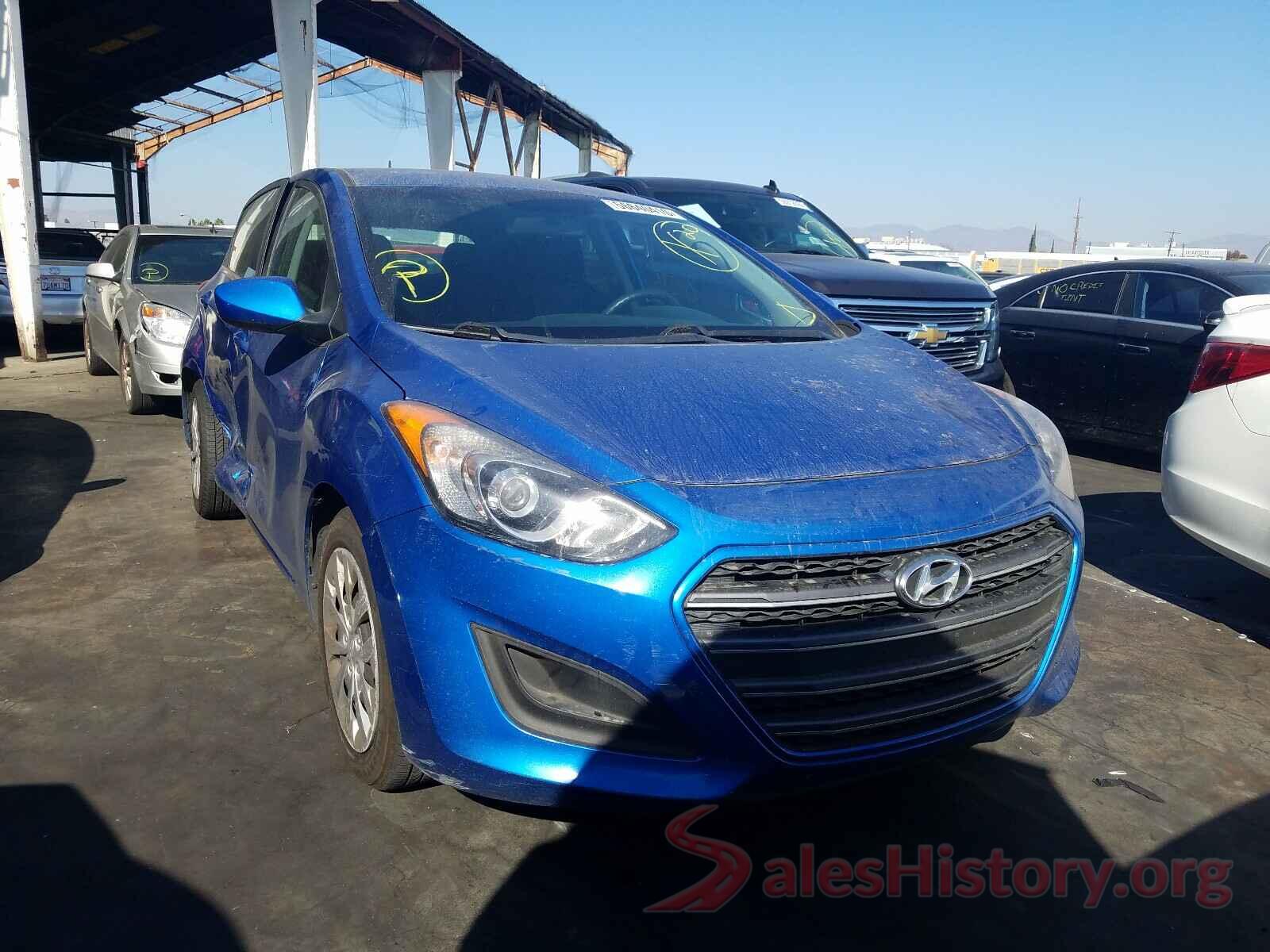 KMHD35LHXHU379063 2017 HYUNDAI ELANTRA