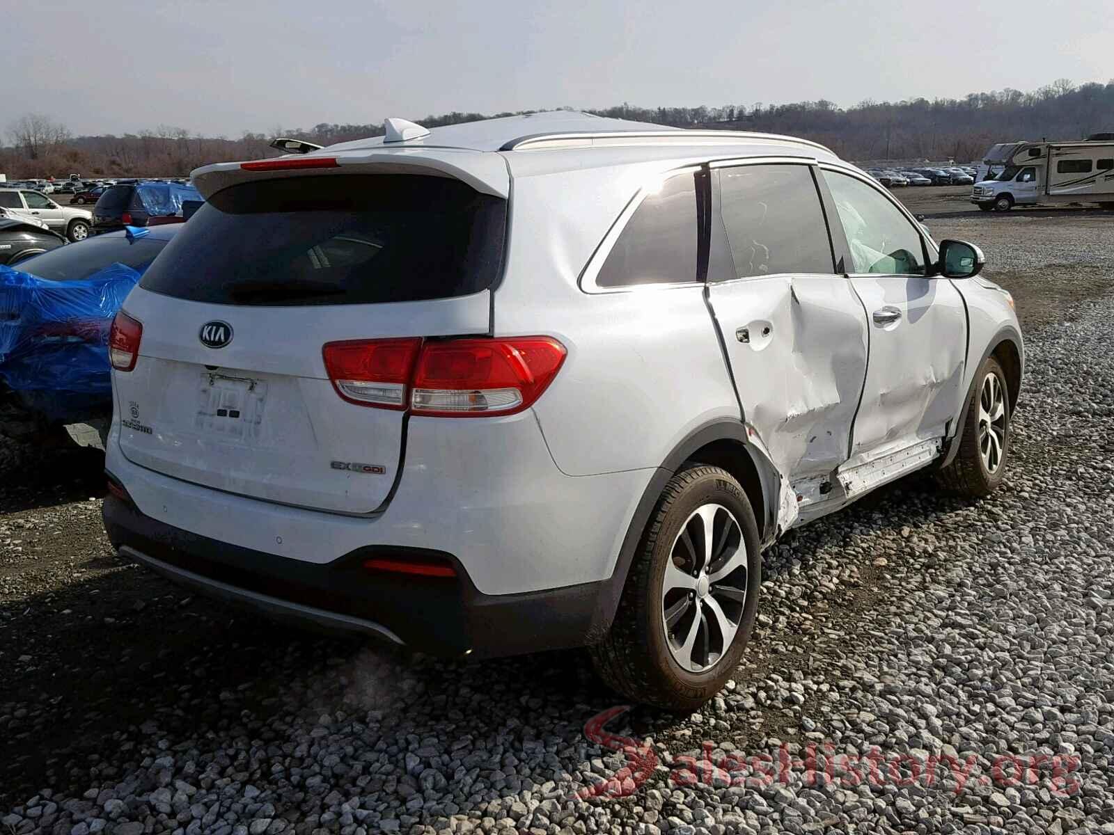 5XYPH4A15GG029990 2016 KIA SORENTO