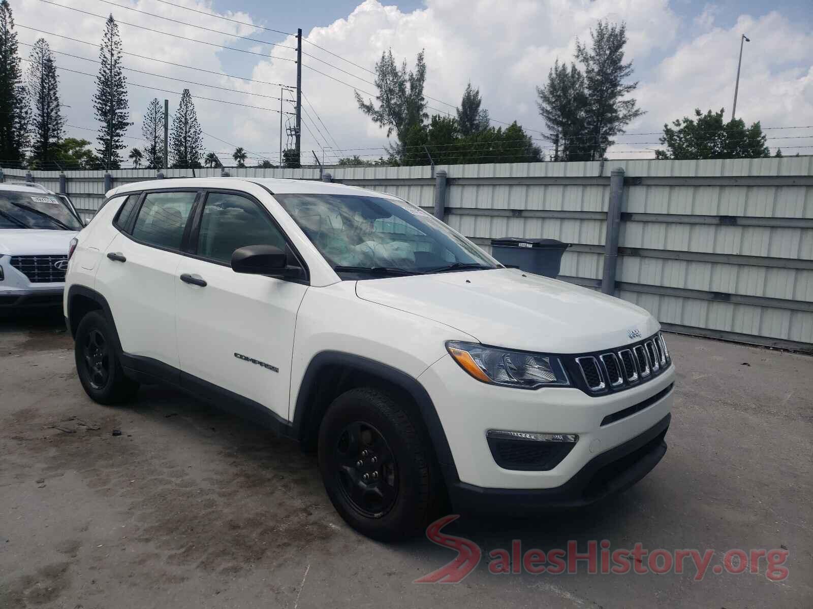 3C4NJCABXJT409468 2018 JEEP COMPASS