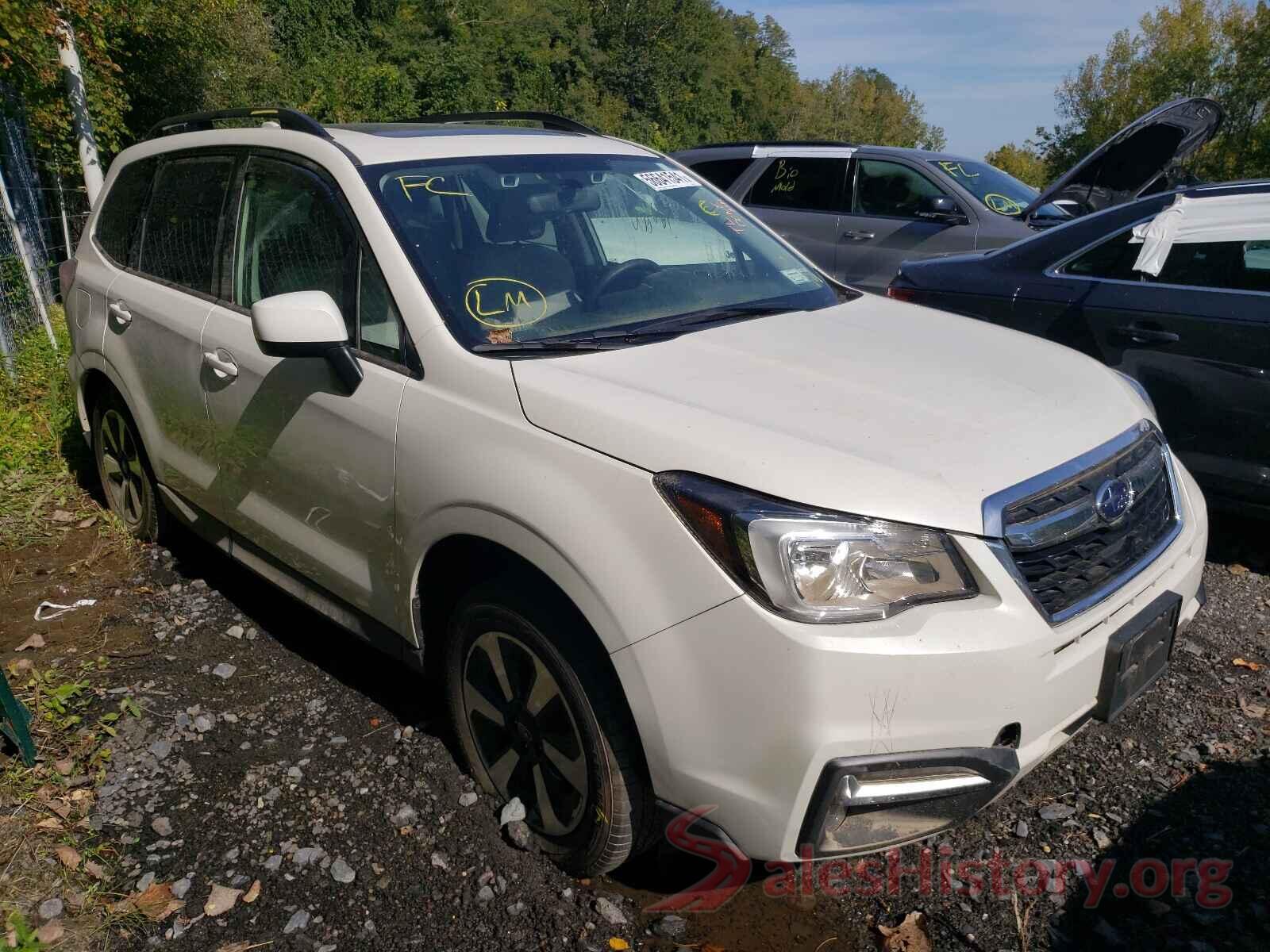 JF2SJAGC1JH594713 2018 SUBARU FORESTER