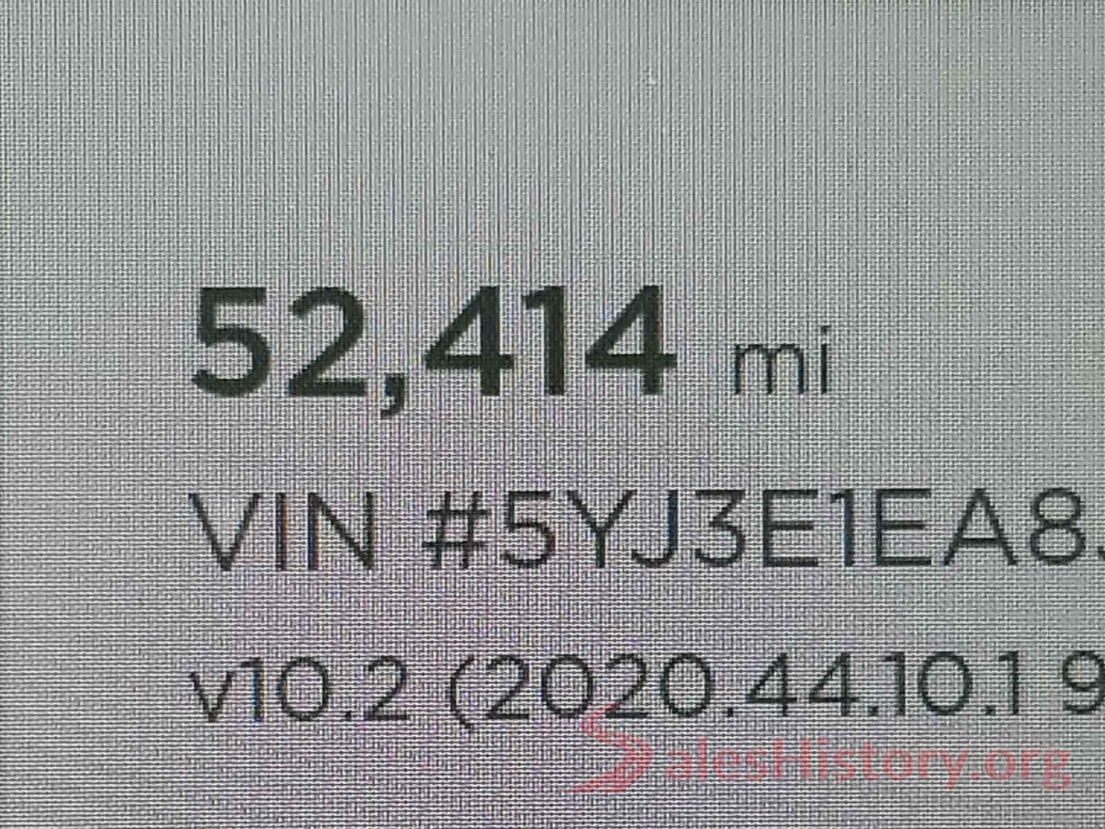 5YJ3E1EA8JF017430 2018 TESLA MODEL 3