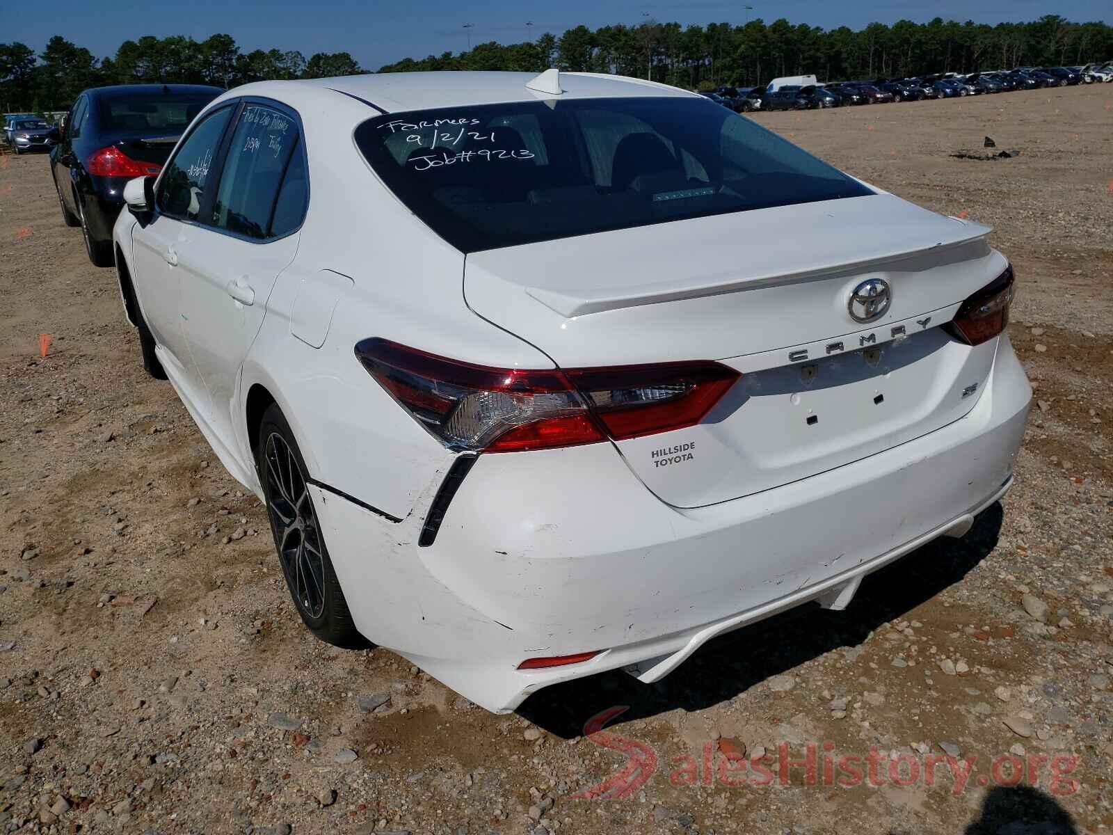 4T1G11AK5MU515863 2021 TOYOTA CAMRY