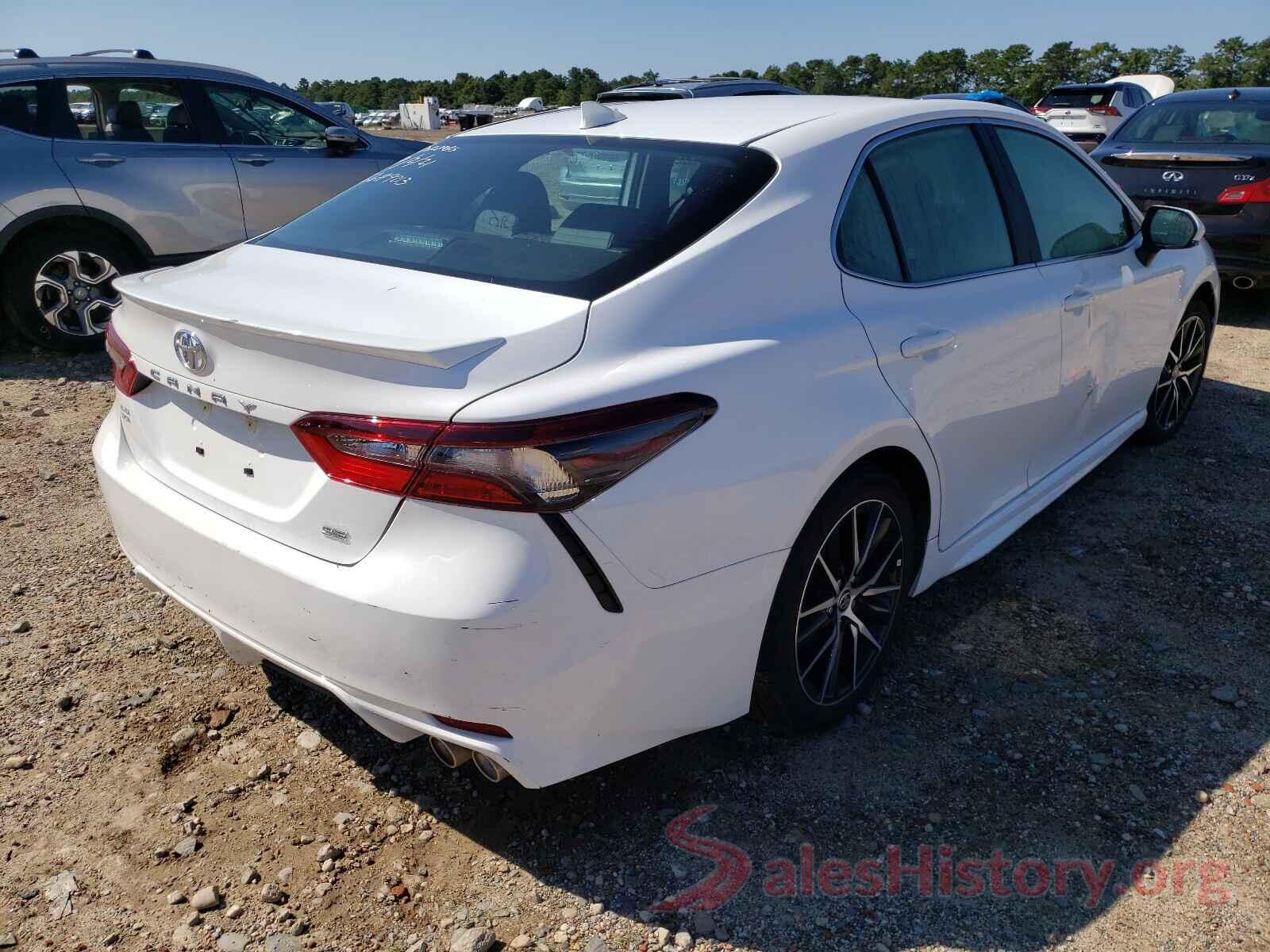 4T1G11AK5MU515863 2021 TOYOTA CAMRY