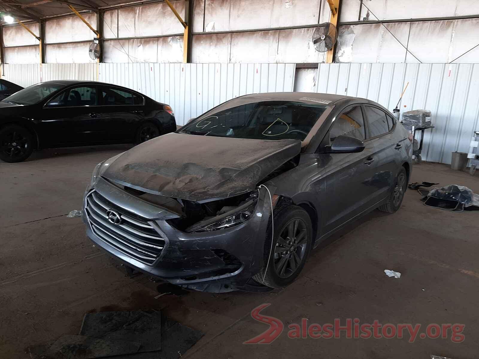 5NPD84LF3JH305899 2018 HYUNDAI ELANTRA