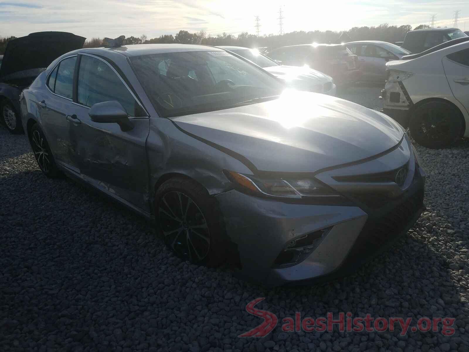 4T1G11AKXLU380801 2020 TOYOTA CAMRY