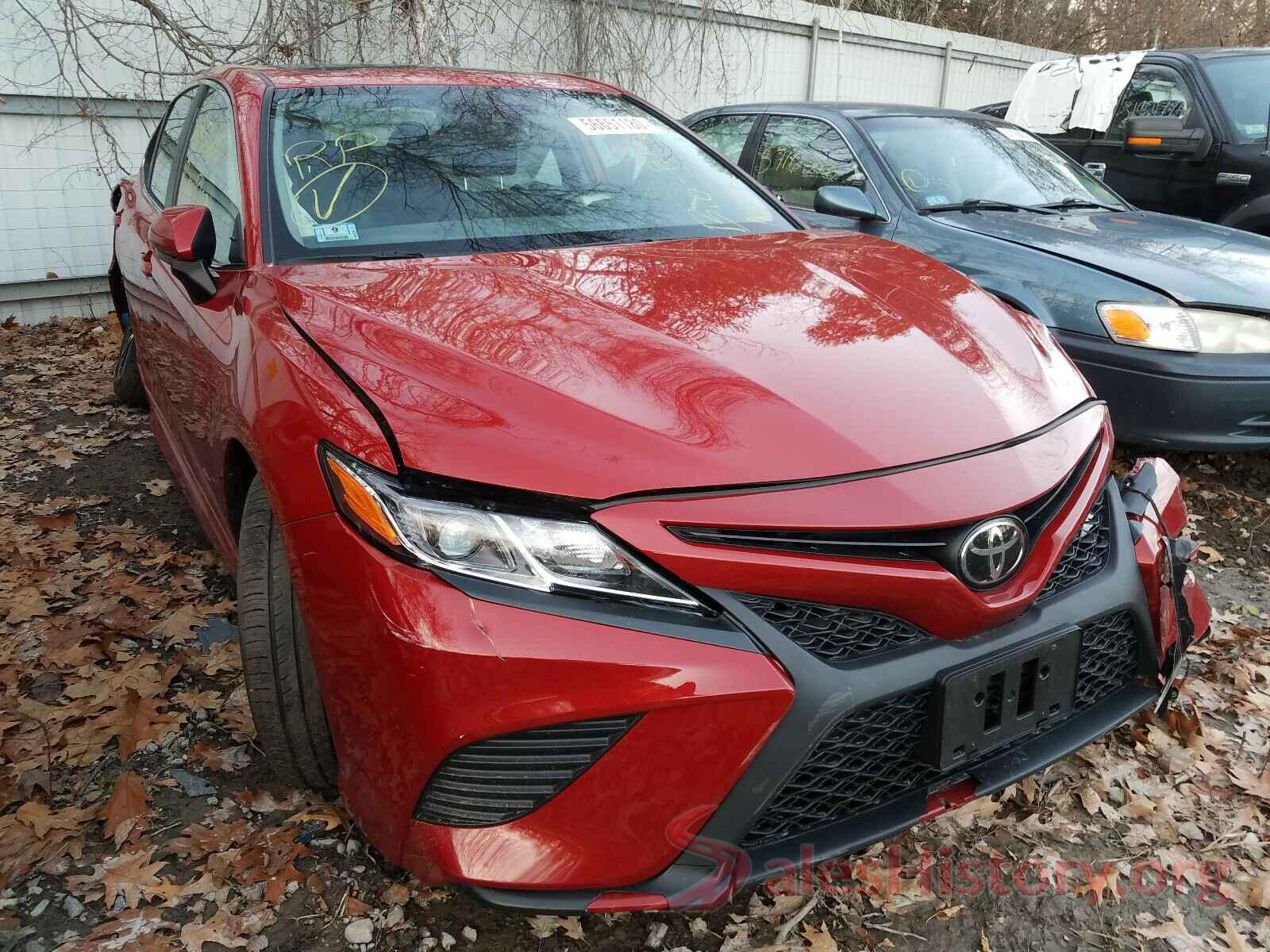 4T1B11HK2KU163161 2019 TOYOTA CAMRY