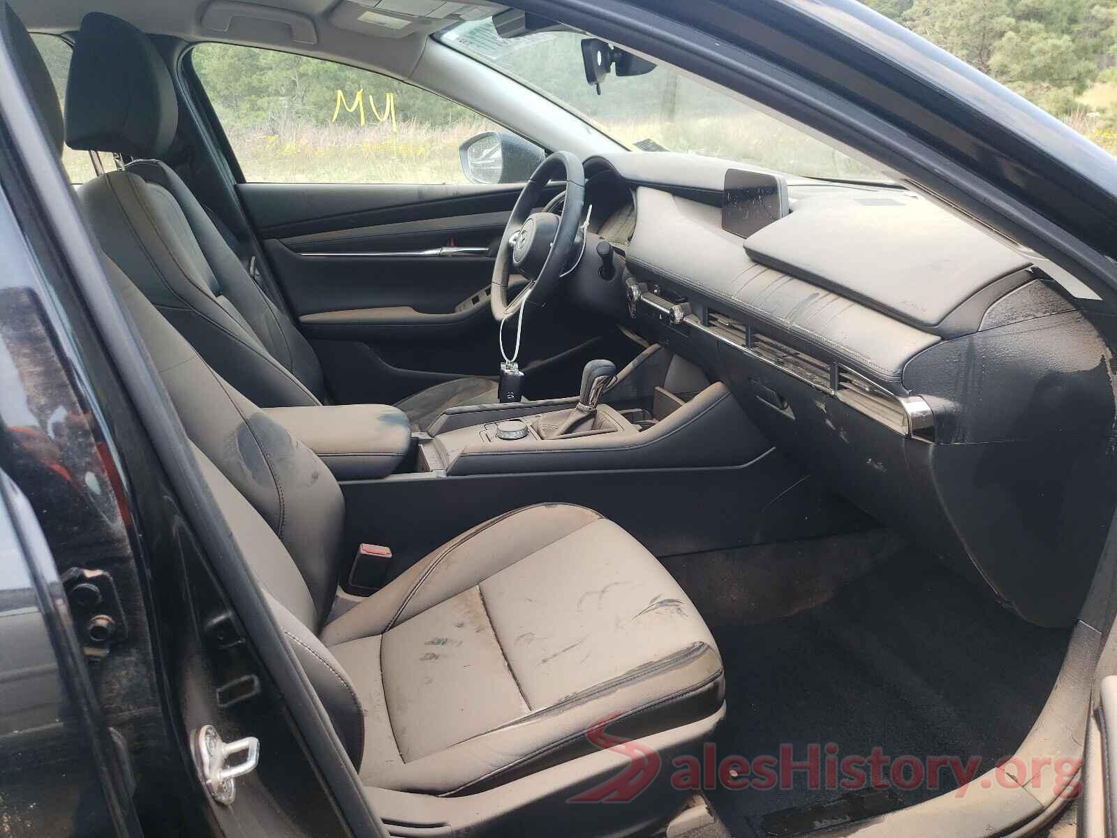 JM1BPBAM1K1132747 2019 MAZDA 3