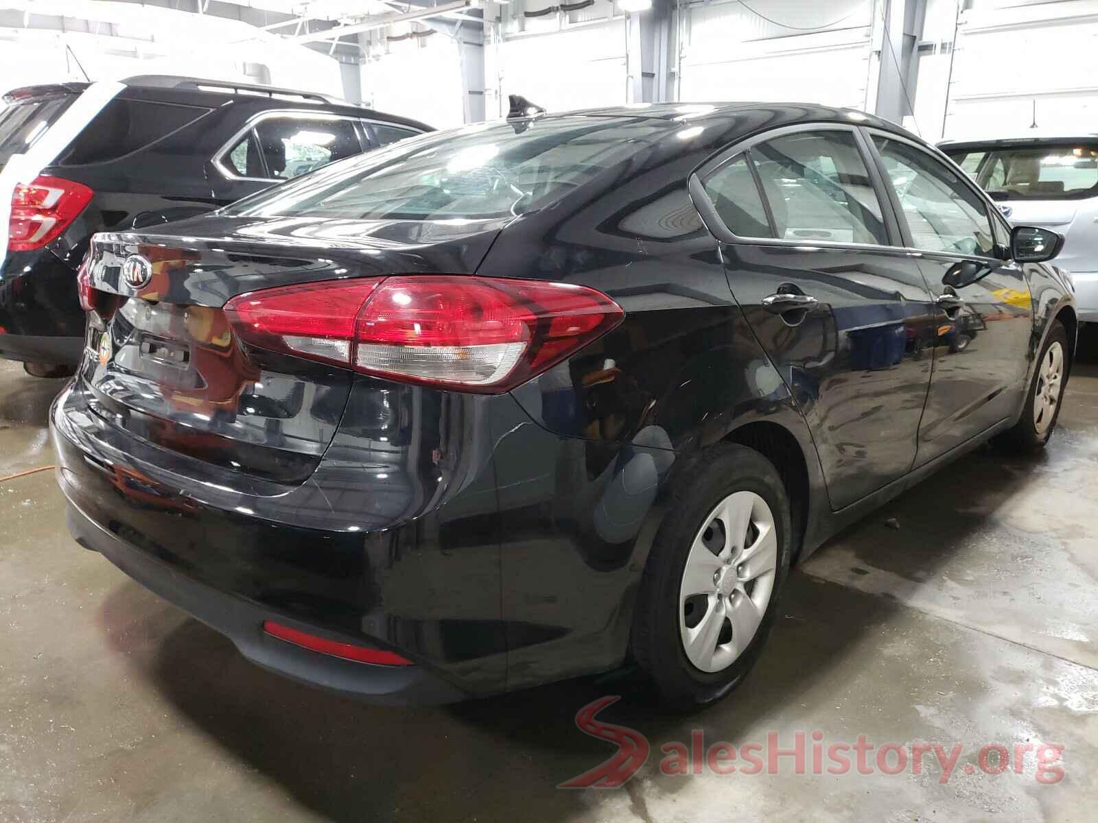 3KPFK4A7XJE274435 2018 KIA FORTE