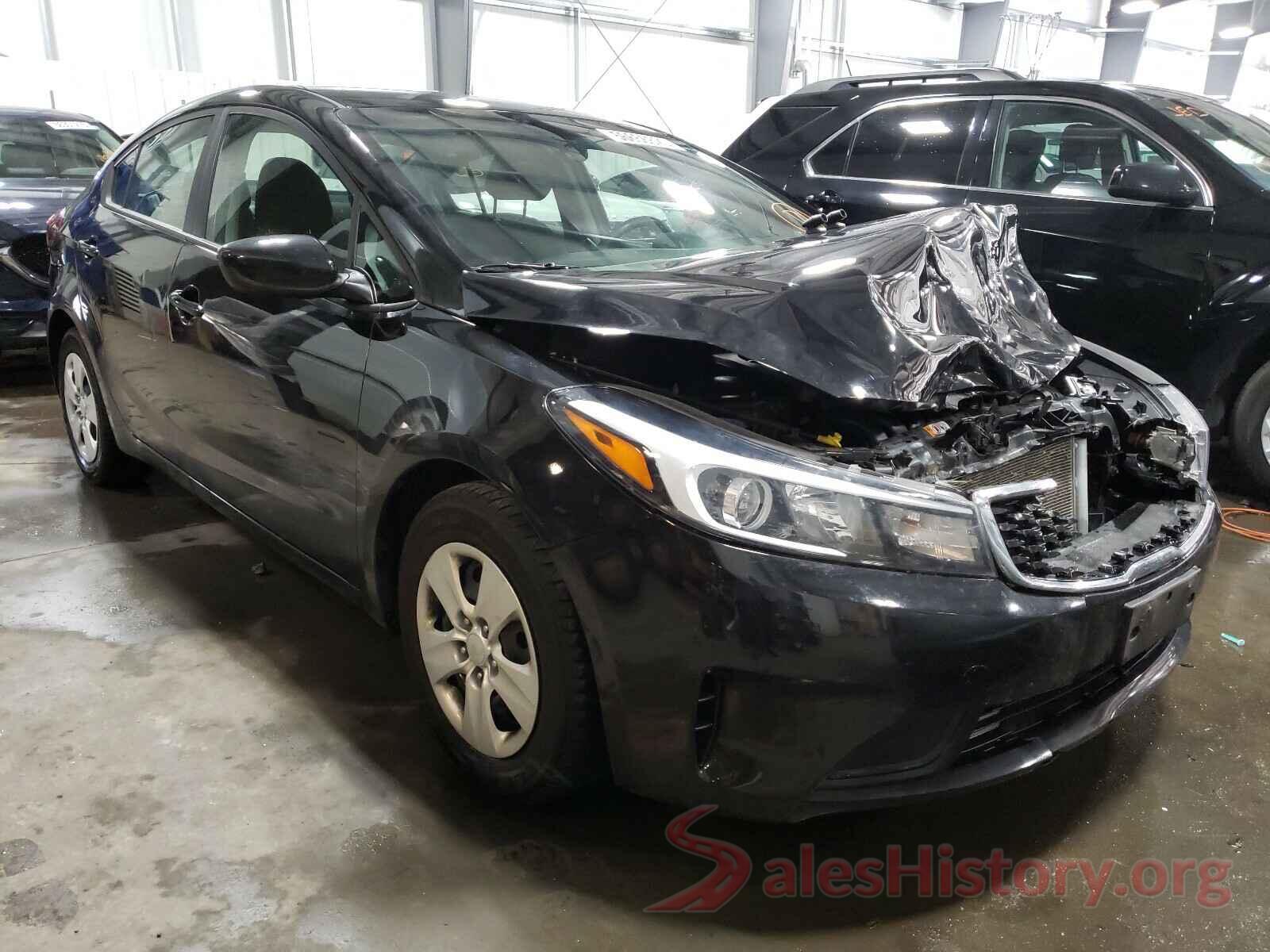 3KPFK4A7XJE274435 2018 KIA FORTE