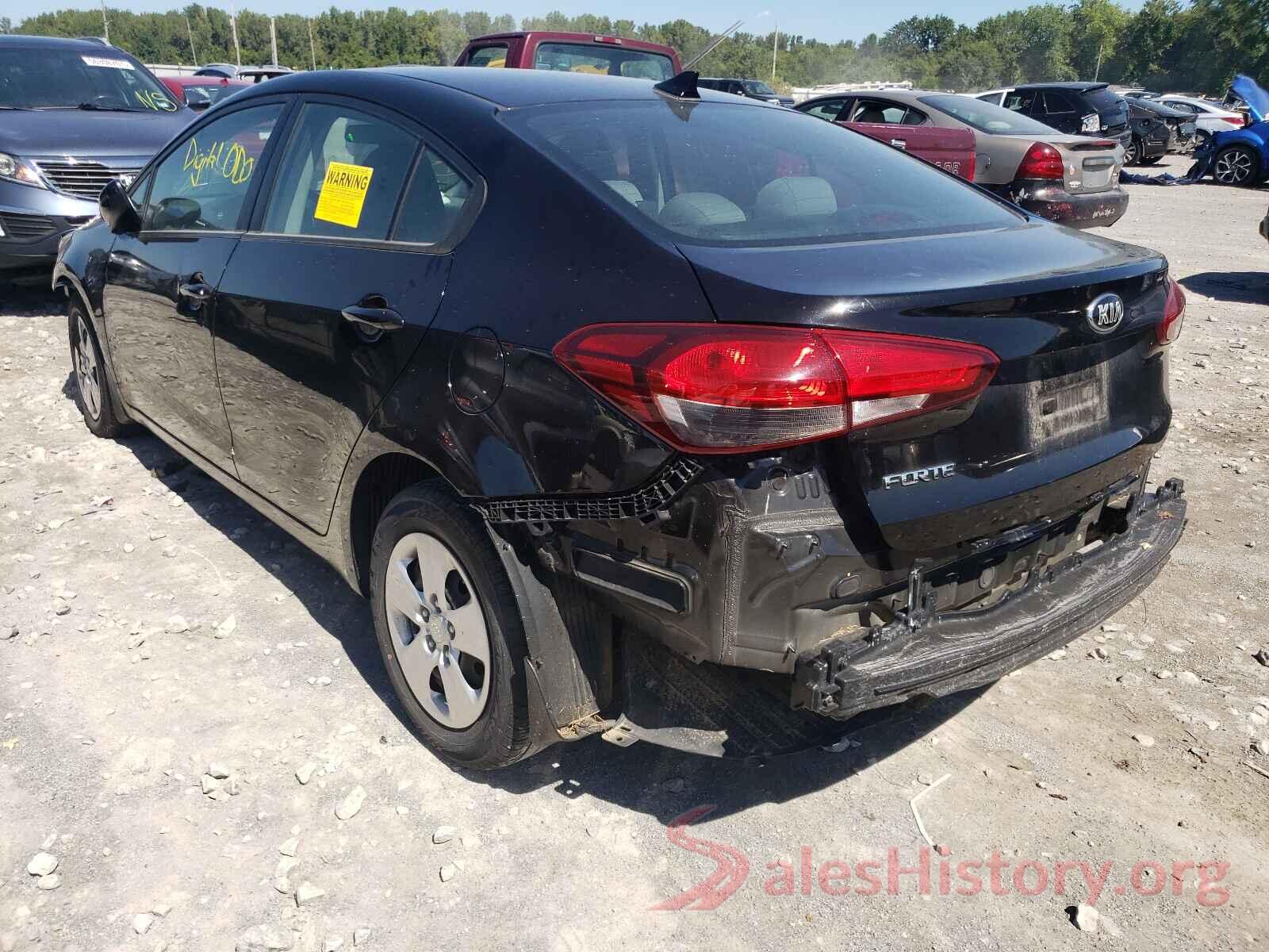 3KPFK4A75HE036311 2017 KIA FORTE