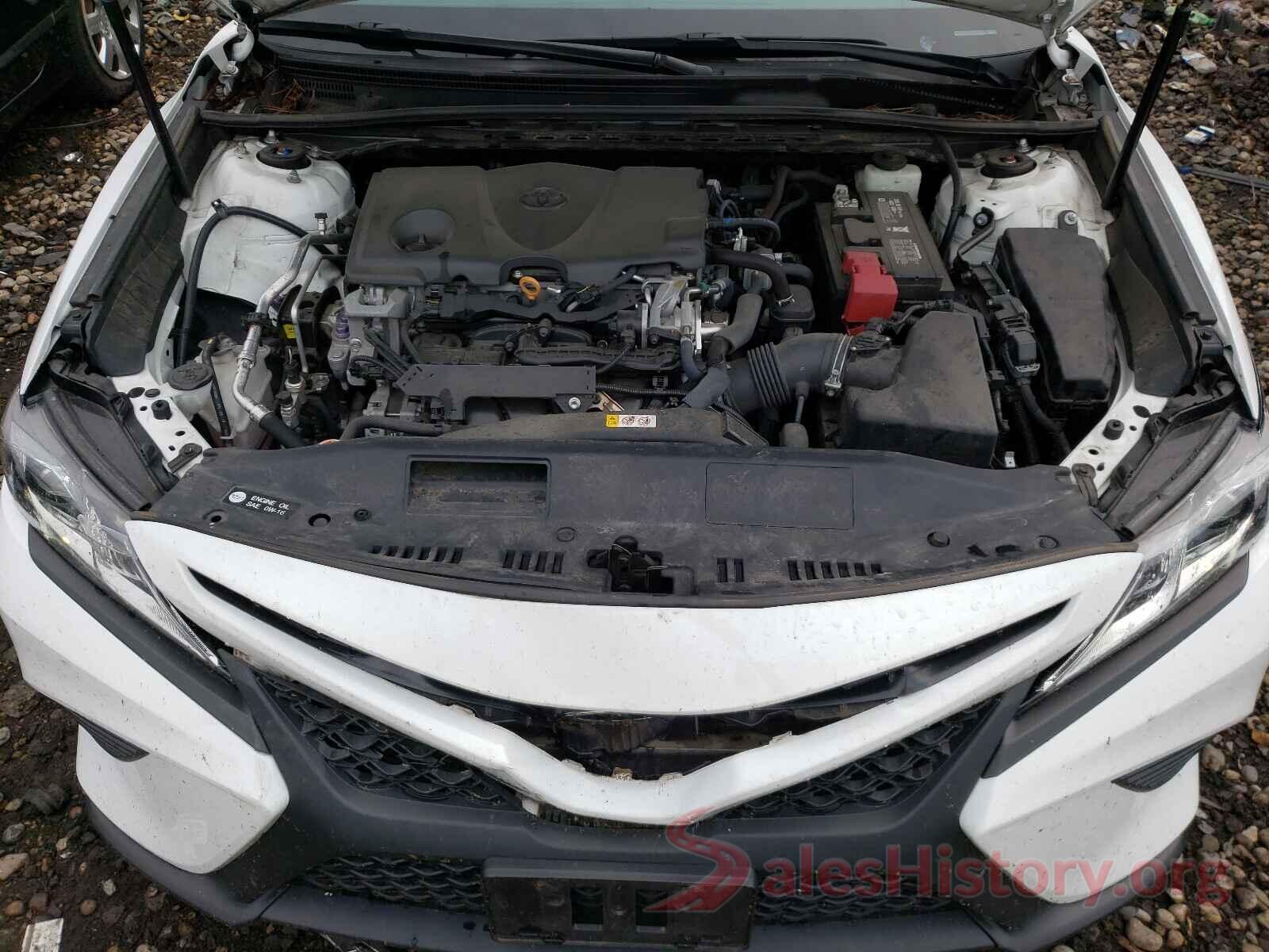 4T1B11HK6JU550553 2018 TOYOTA CAMRY