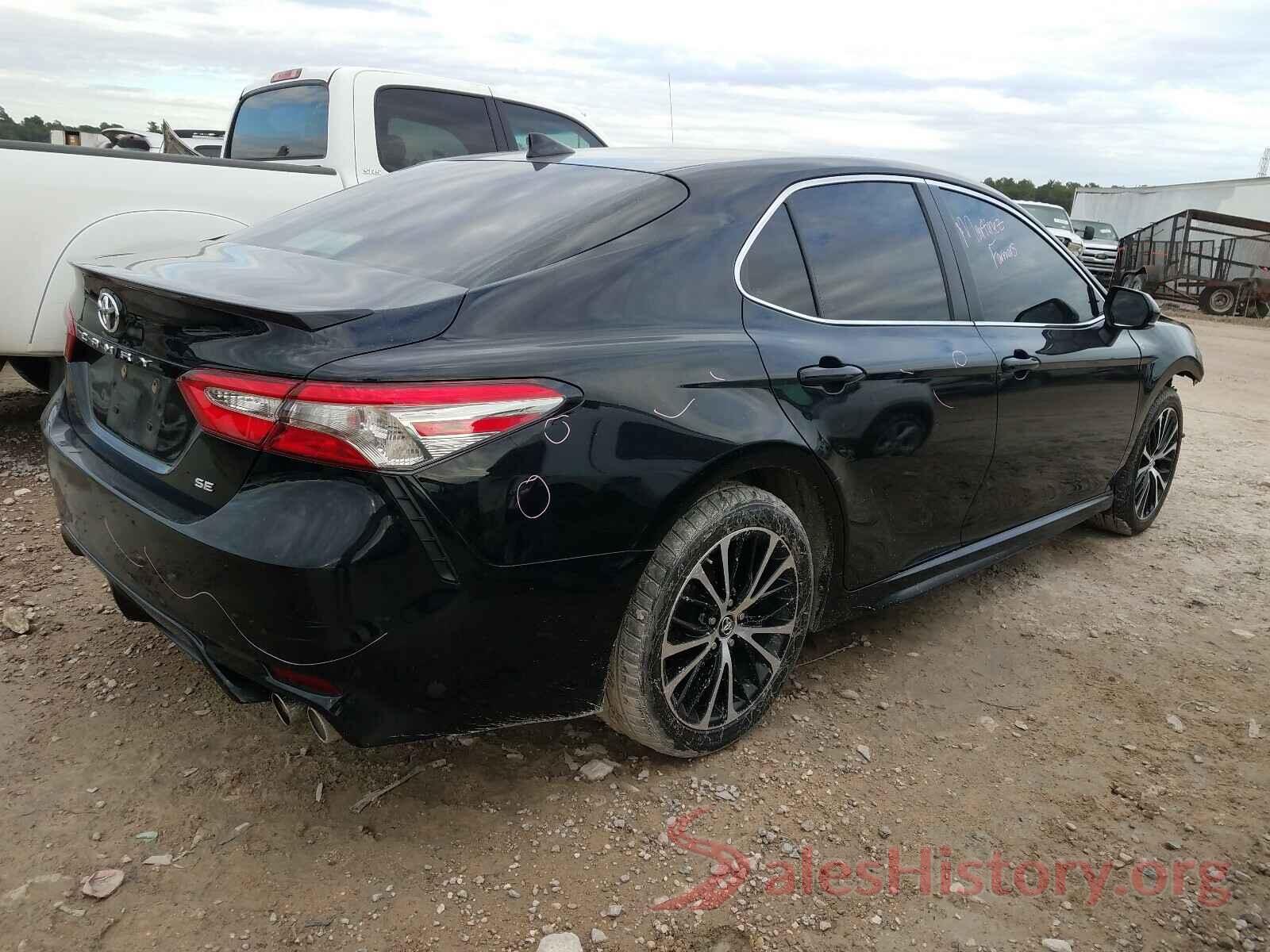 4T1B11HKXKU178152 2019 TOYOTA CAMRY