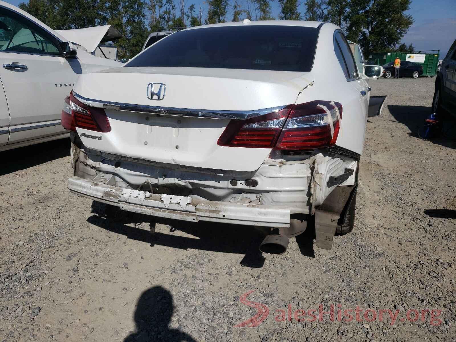 1HGCR2F84HA086402 2017 HONDA ACCORD