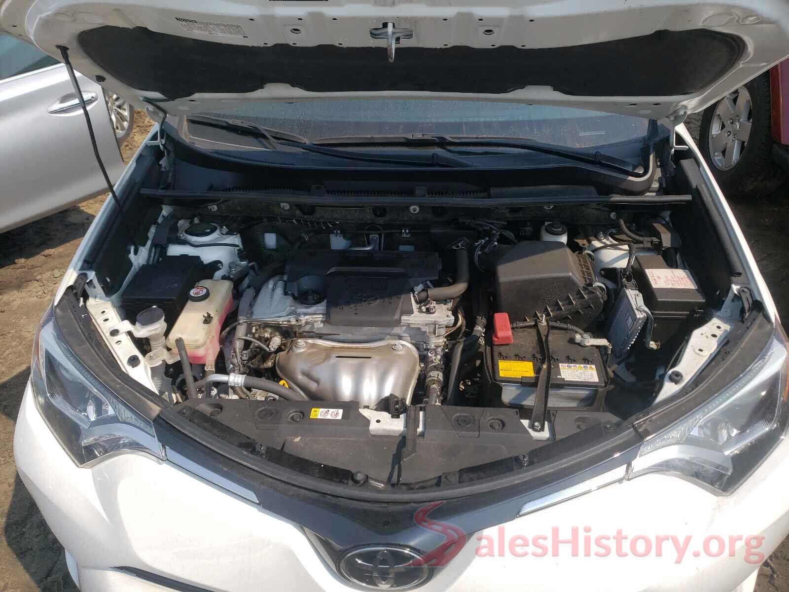 JTMRFREV6JJ745703 2018 TOYOTA RAV4