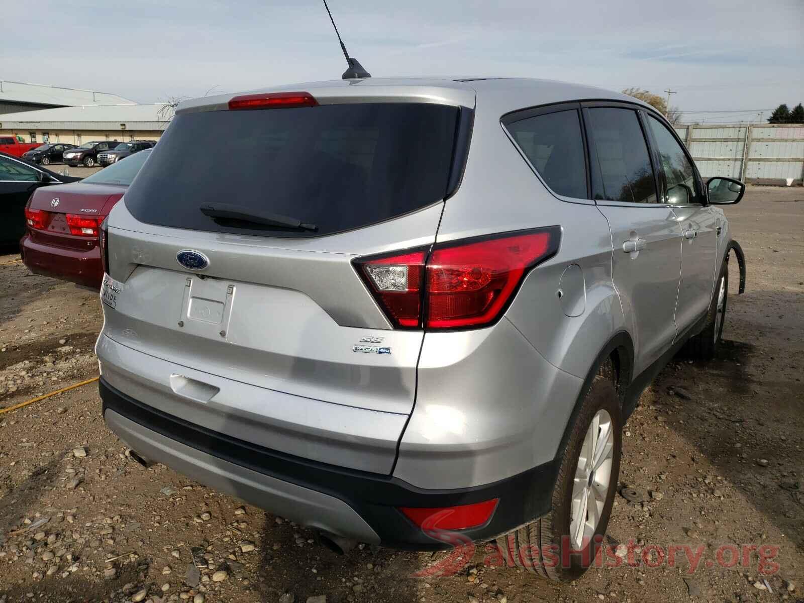 1FMCU9G93KUB66207 2019 FORD ESCAPE