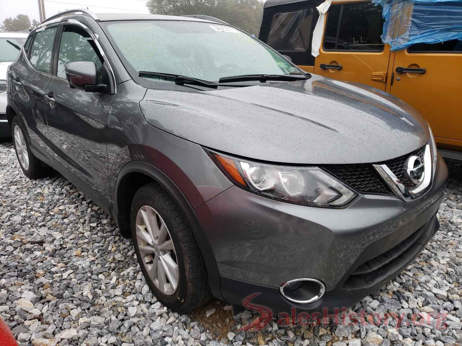 JN1BJ1CR3JW203763 2018 NISSAN ROGUE