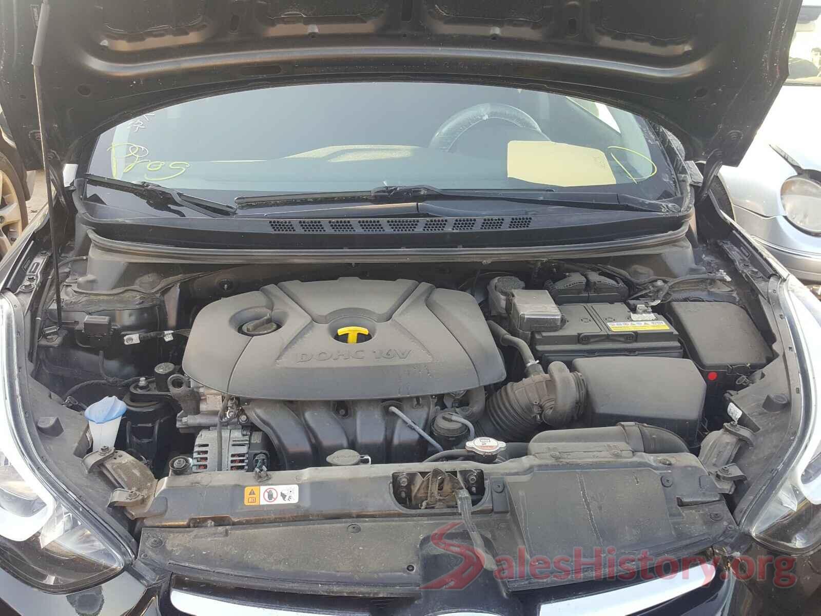 5NPDH4AE9GH754104 2016 HYUNDAI ELANTRA