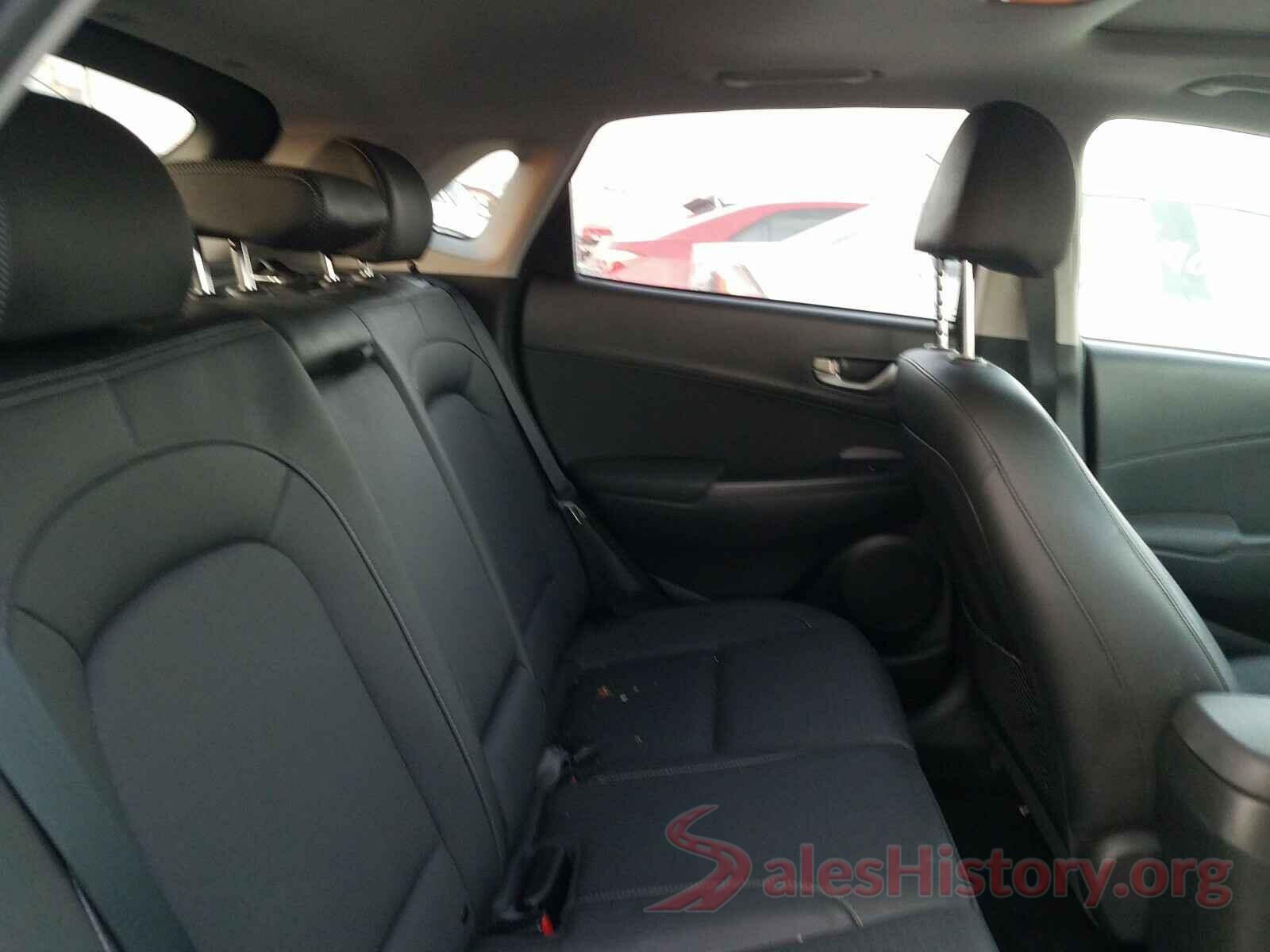 KM8K33A5XJU099847 2018 HYUNDAI KONA