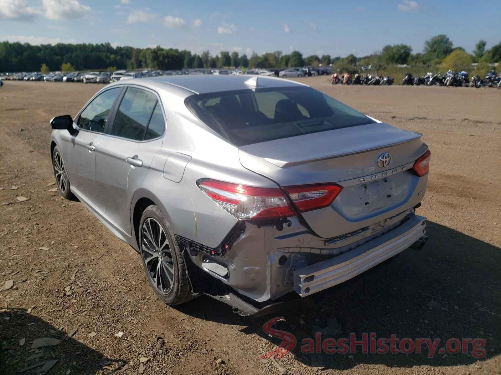 4T1G11AK4LU890657 2020 TOYOTA CAMRY