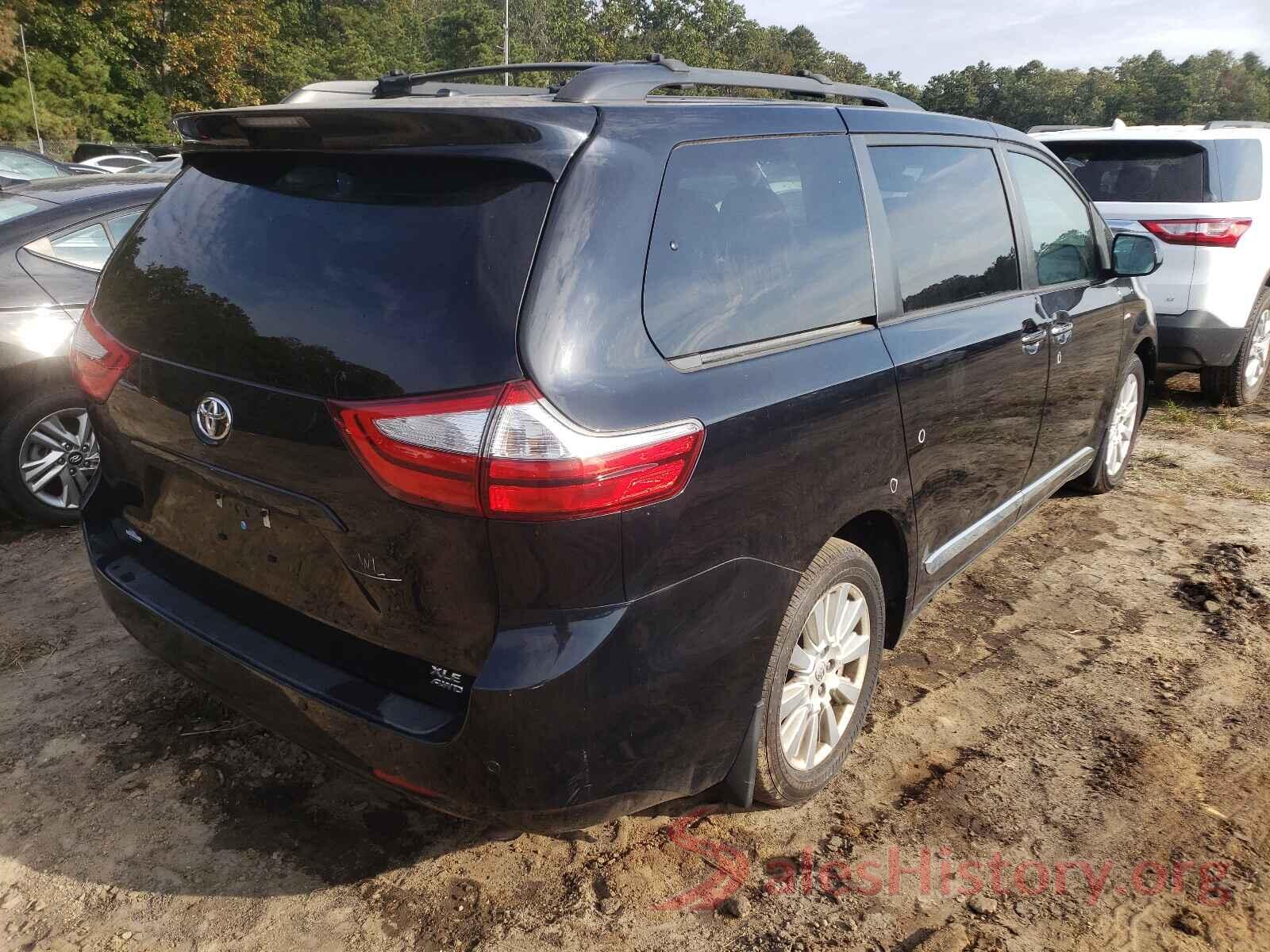 5TDDZ3DC0HS150101 2017 TOYOTA SIENNA