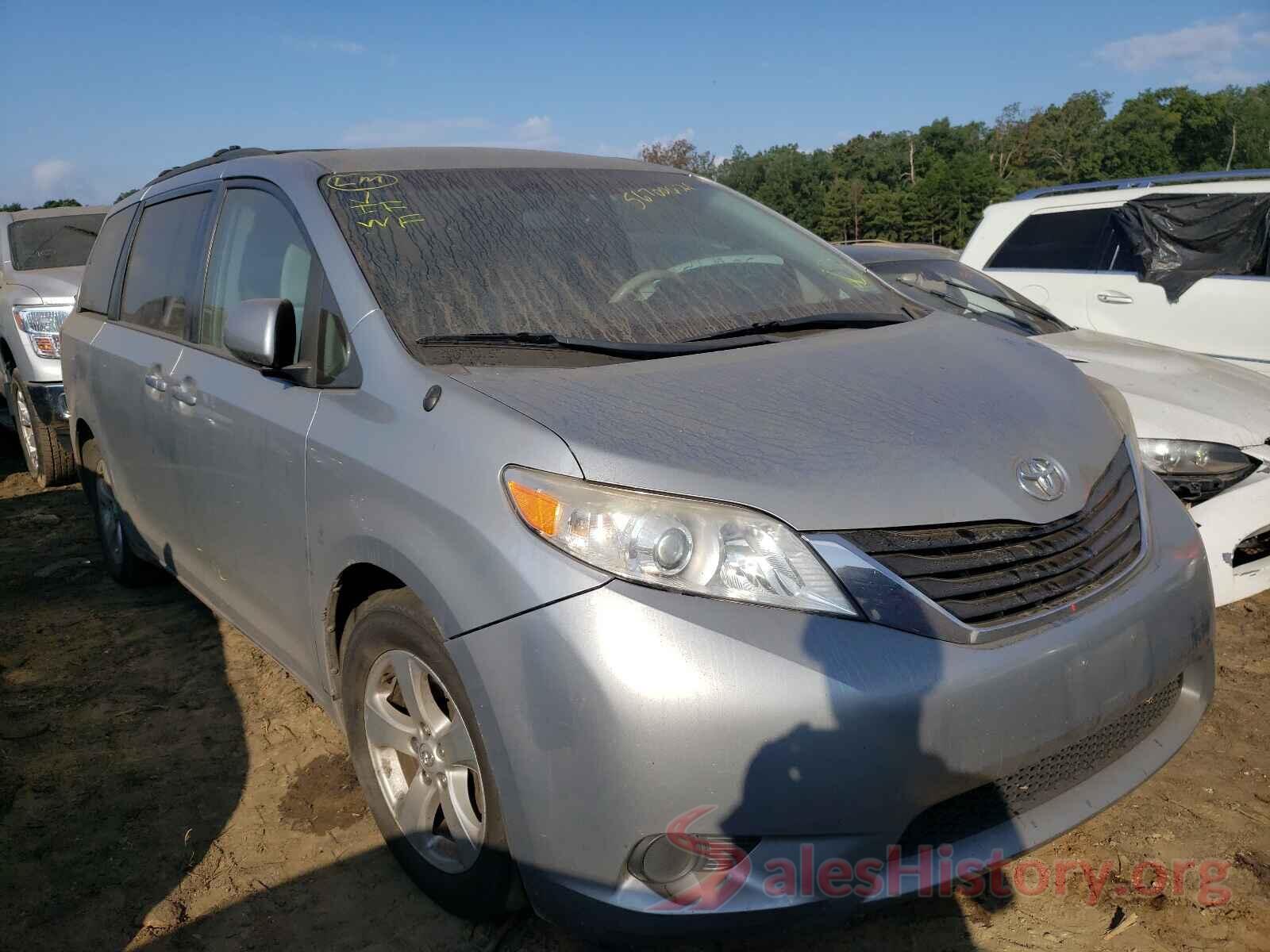 5TDKK3DC2ES467580 2014 TOYOTA SIENNA