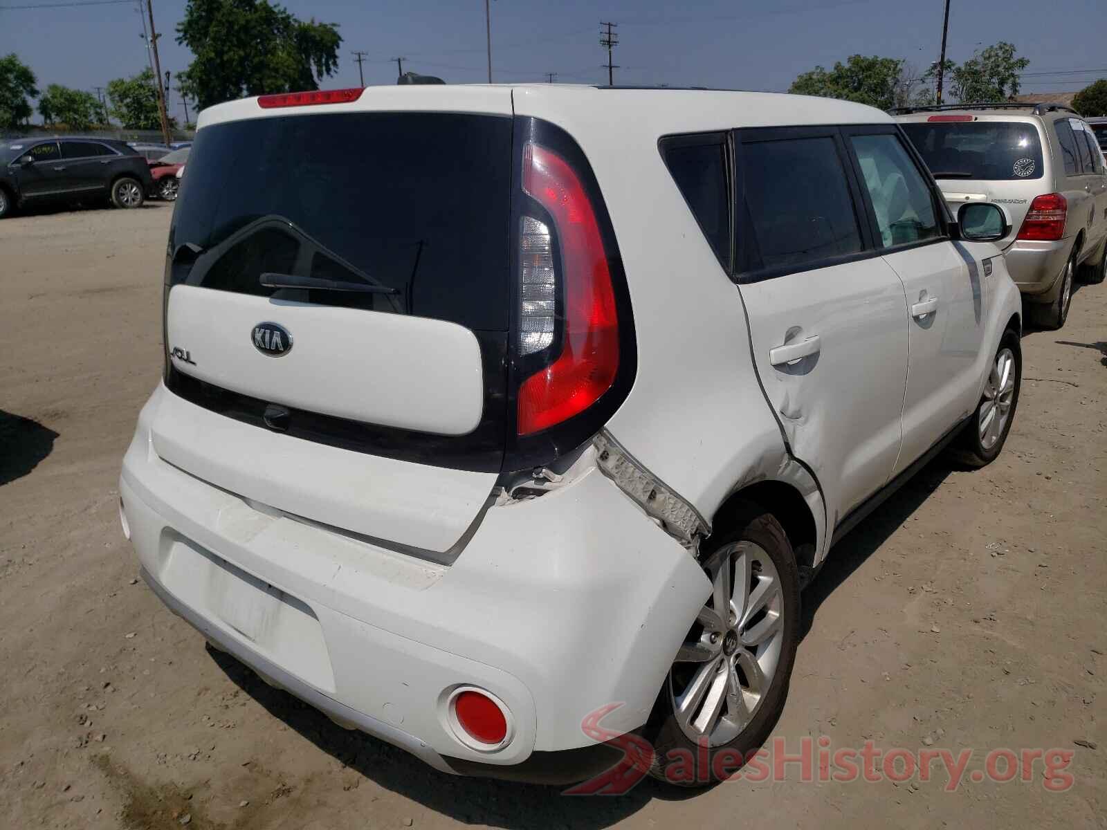 KNDJP3A51J7610879 2018 KIA SOUL