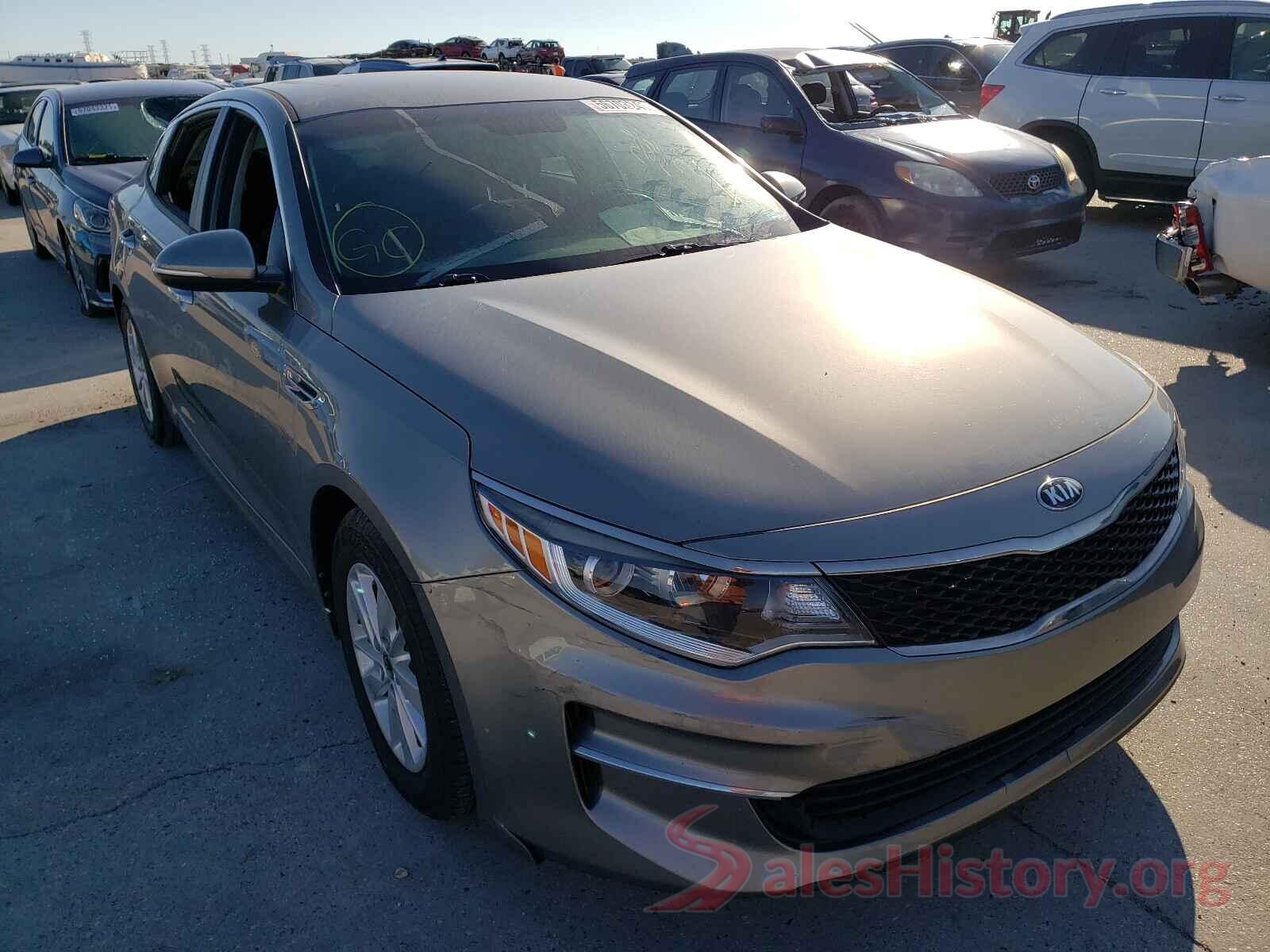 5XXGT4L32JG194582 2018 KIA OPTIMA