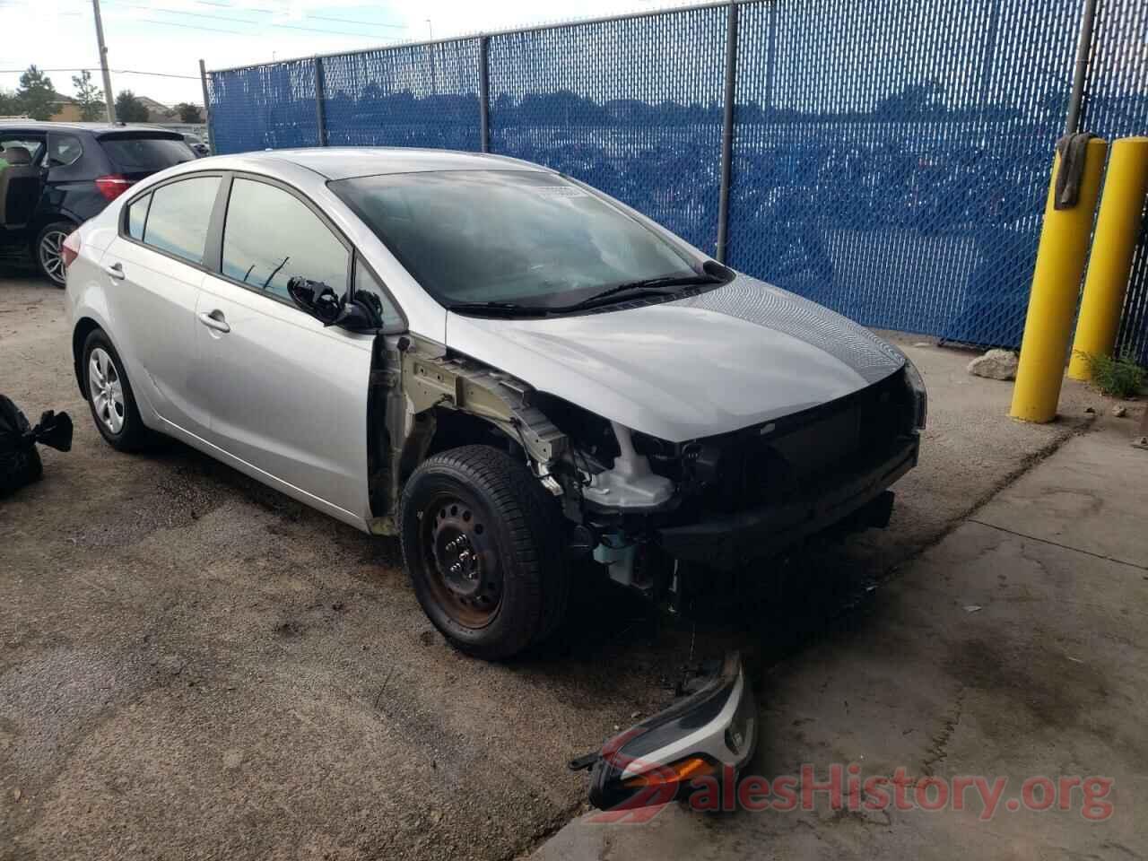 3KPFK4A76JE254277 2018 KIA FORTE