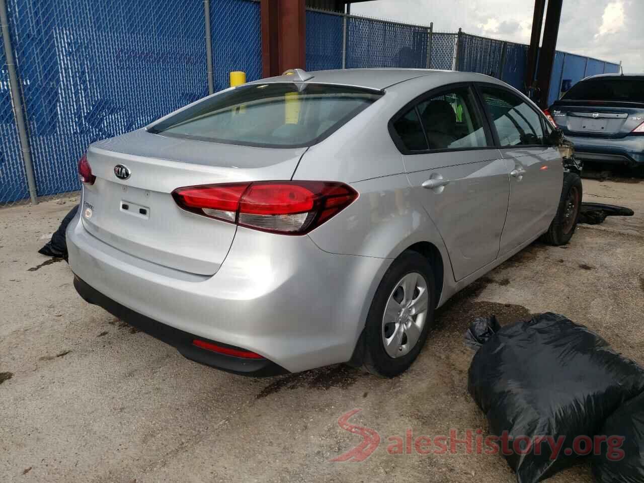 3KPFK4A76JE254277 2018 KIA FORTE