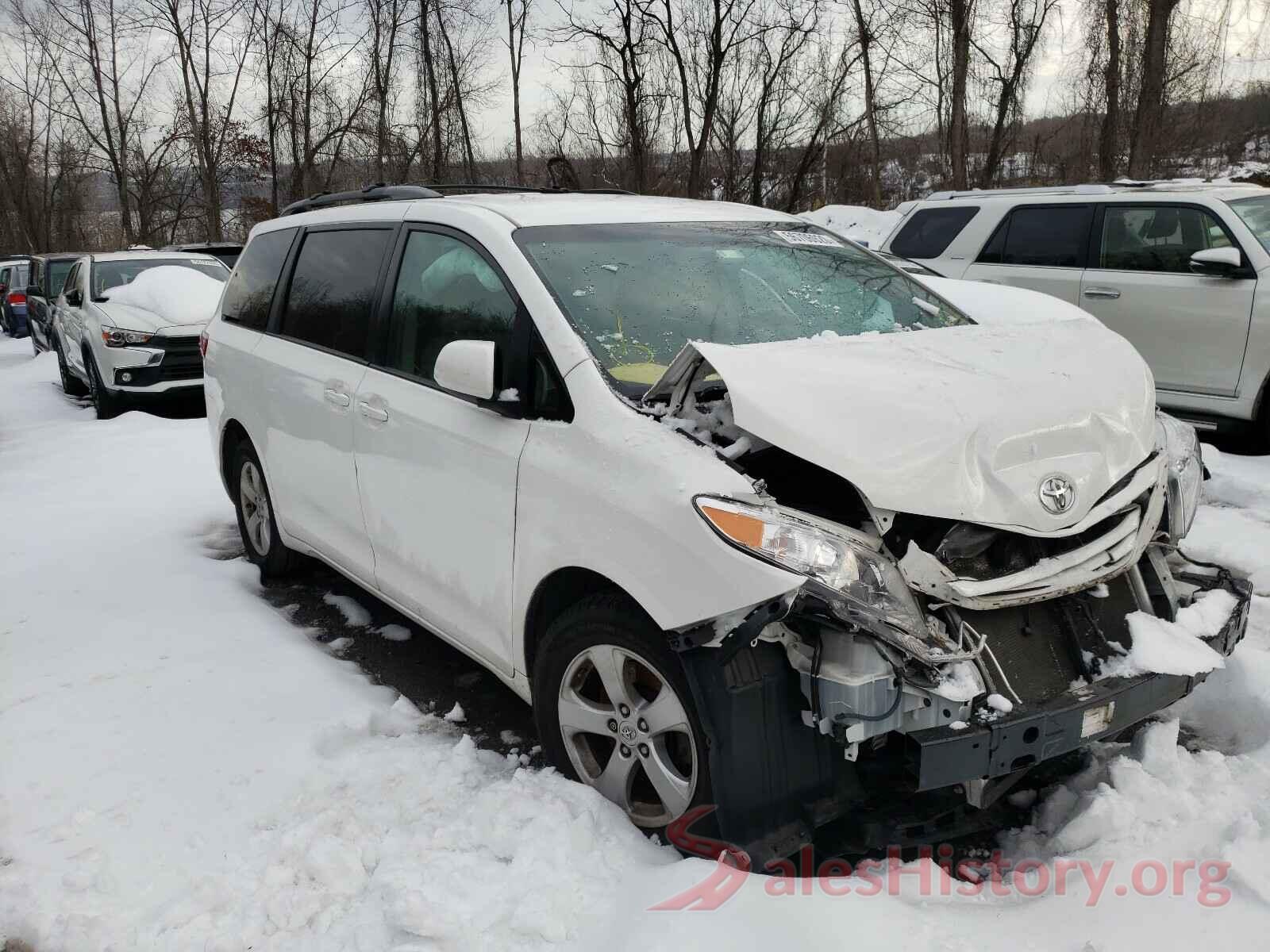 5TDKZ3DC4HS871349 2017 TOYOTA SIENNA