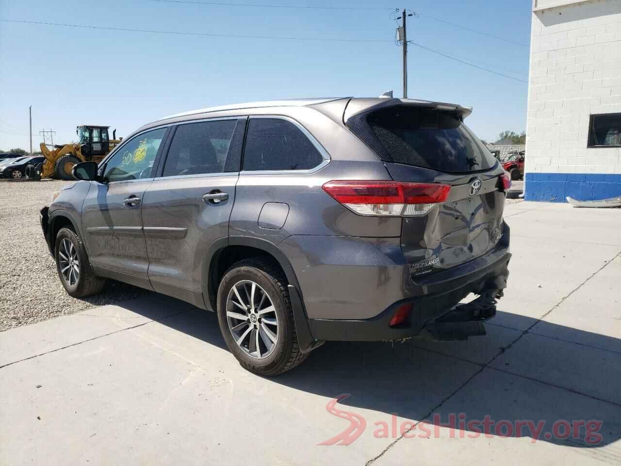 5TDJZRFH1KS570150 2019 TOYOTA HIGHLANDER