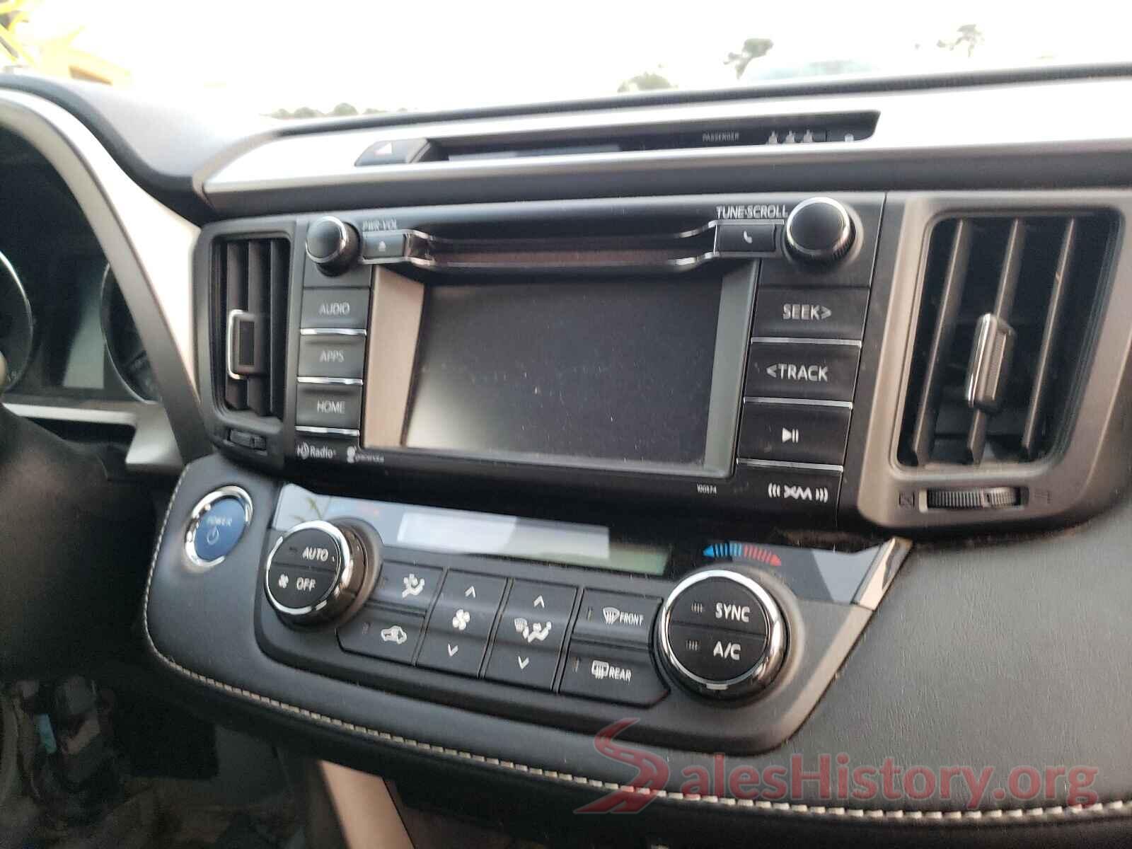 JTMRJREV4HD096118 2017 TOYOTA RAV4