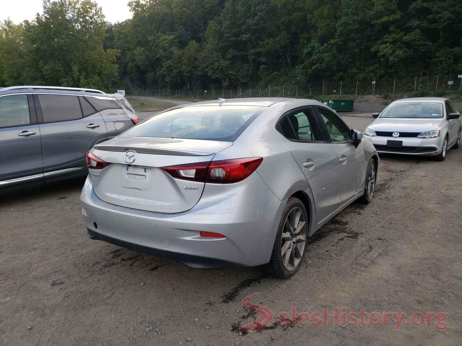 3MZBN1V33JM242747 2018 MAZDA 3