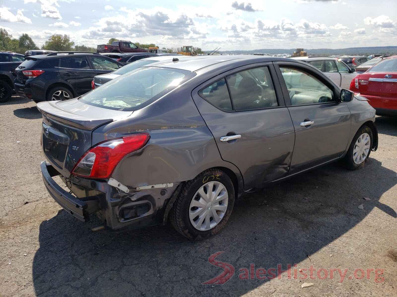 3N1CN7AP9JL813136 2018 NISSAN VERSA