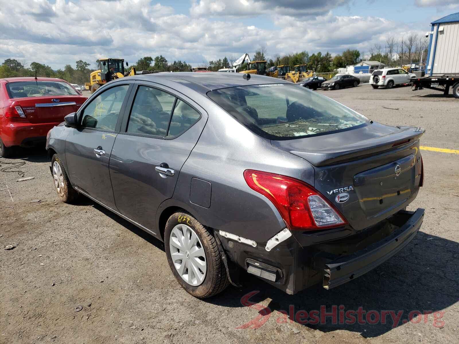 3N1CN7AP9JL813136 2018 NISSAN VERSA