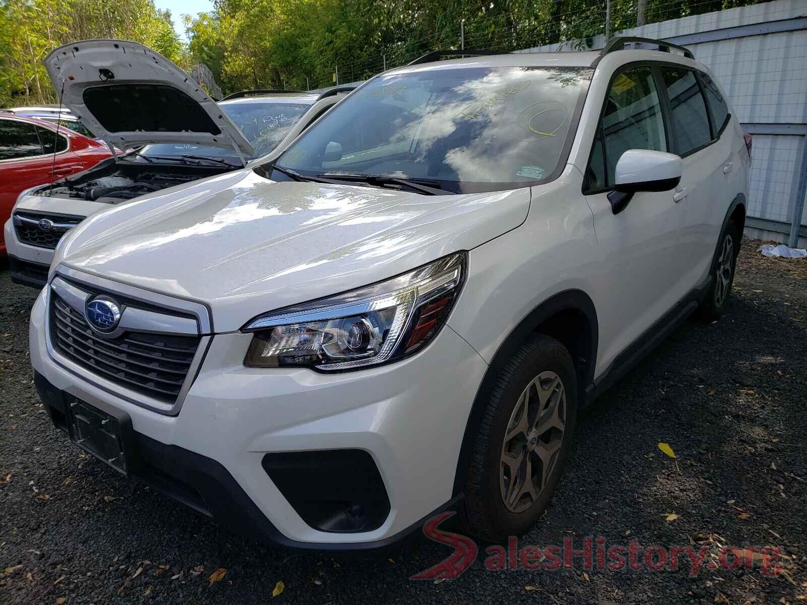 JF2SKAGC0KH591929 2019 SUBARU FORESTER