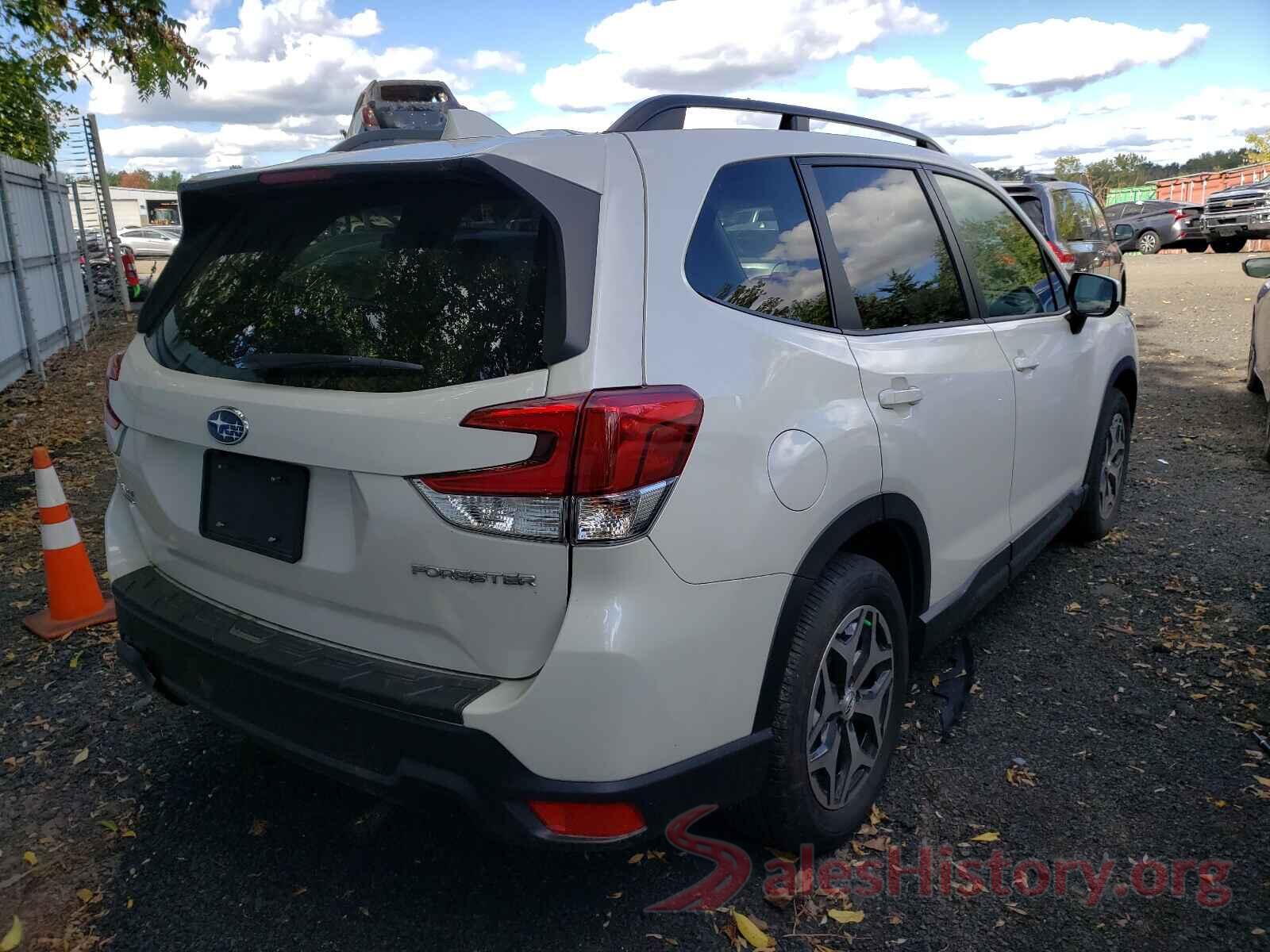 JF2SKAGC0KH591929 2019 SUBARU FORESTER