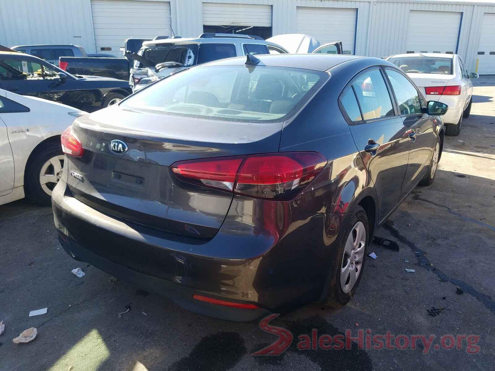 3KPFK4A77HE020921 2017 KIA FORTE