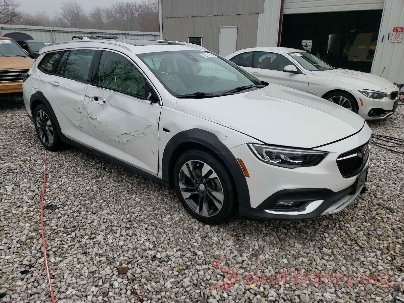 W04GV8SX0J1128723 2018 BUICK REGAL