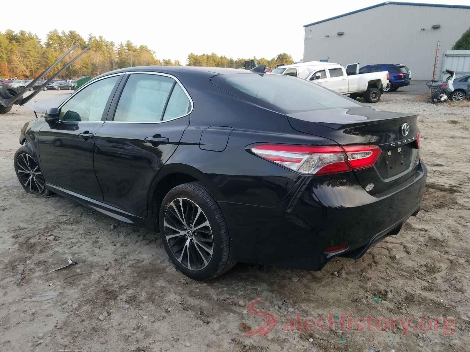 4T1B11HKXKU856415 2019 TOYOTA CAMRY