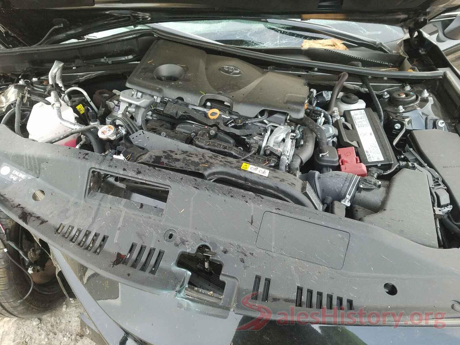 4T1B11HKXKU856415 2019 TOYOTA CAMRY