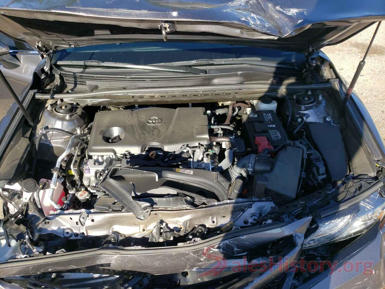 4T1B61HK4JU137855 2018 TOYOTA CAMRY