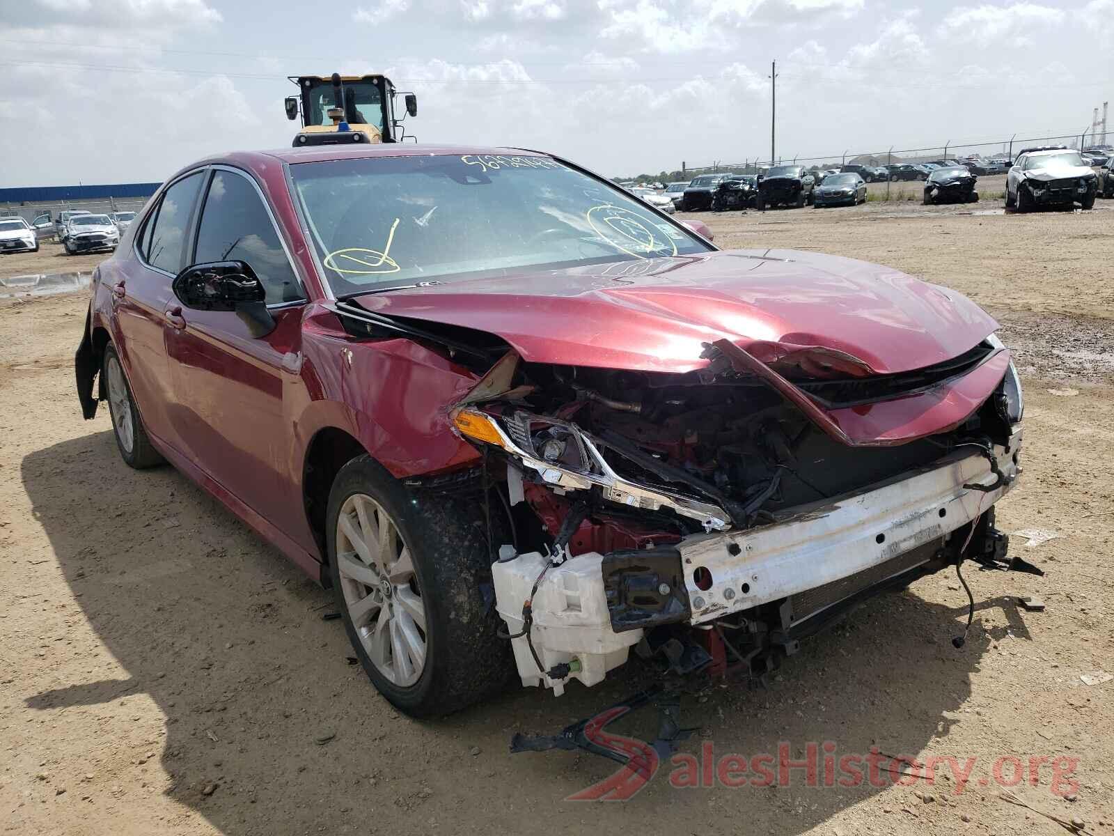 4T1B11HK1JU590992 2018 TOYOTA CAMRY